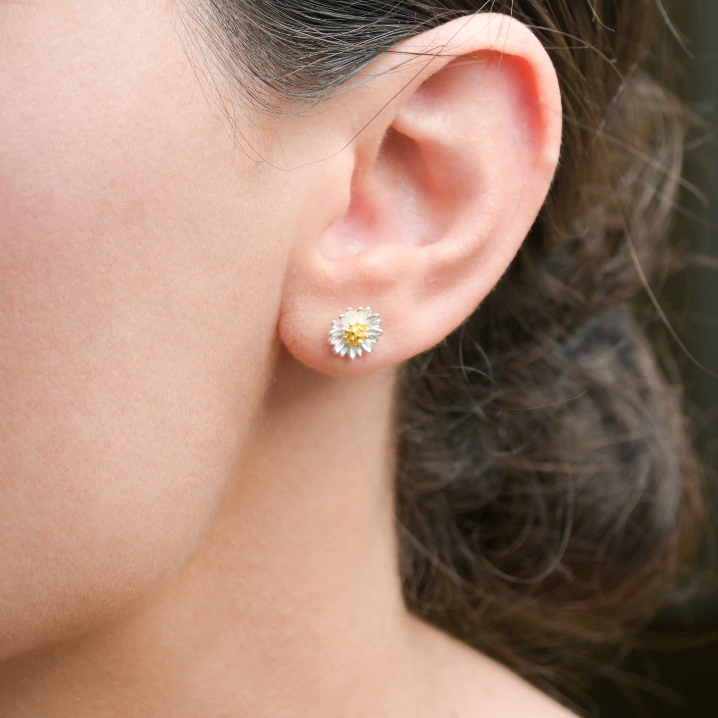 Silver Daisy Studs
