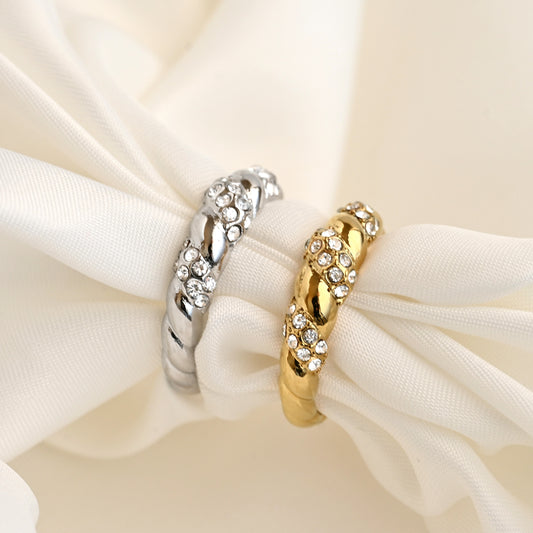 Diamond Twist Ring