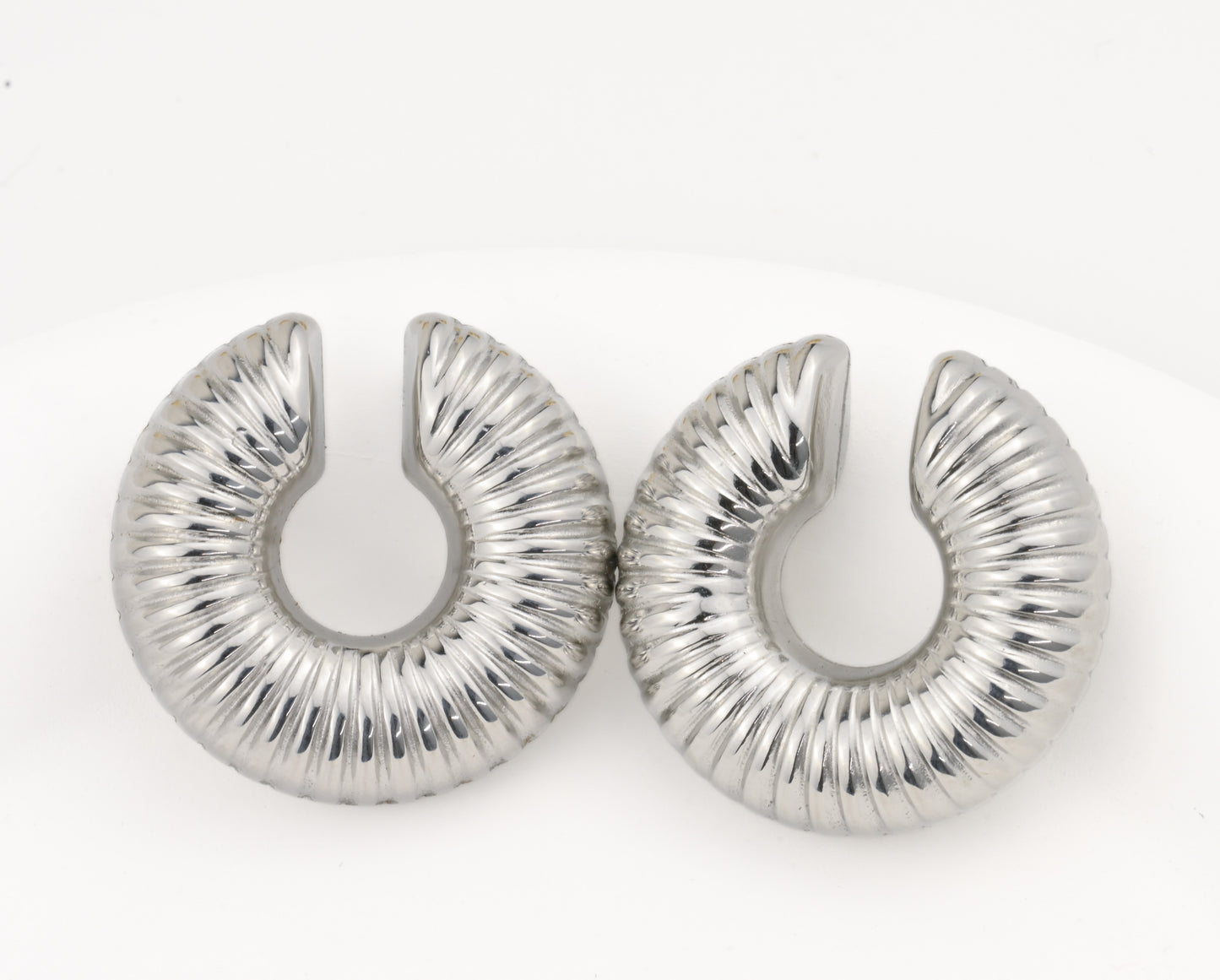 Oversized Chunky Ear Cuff