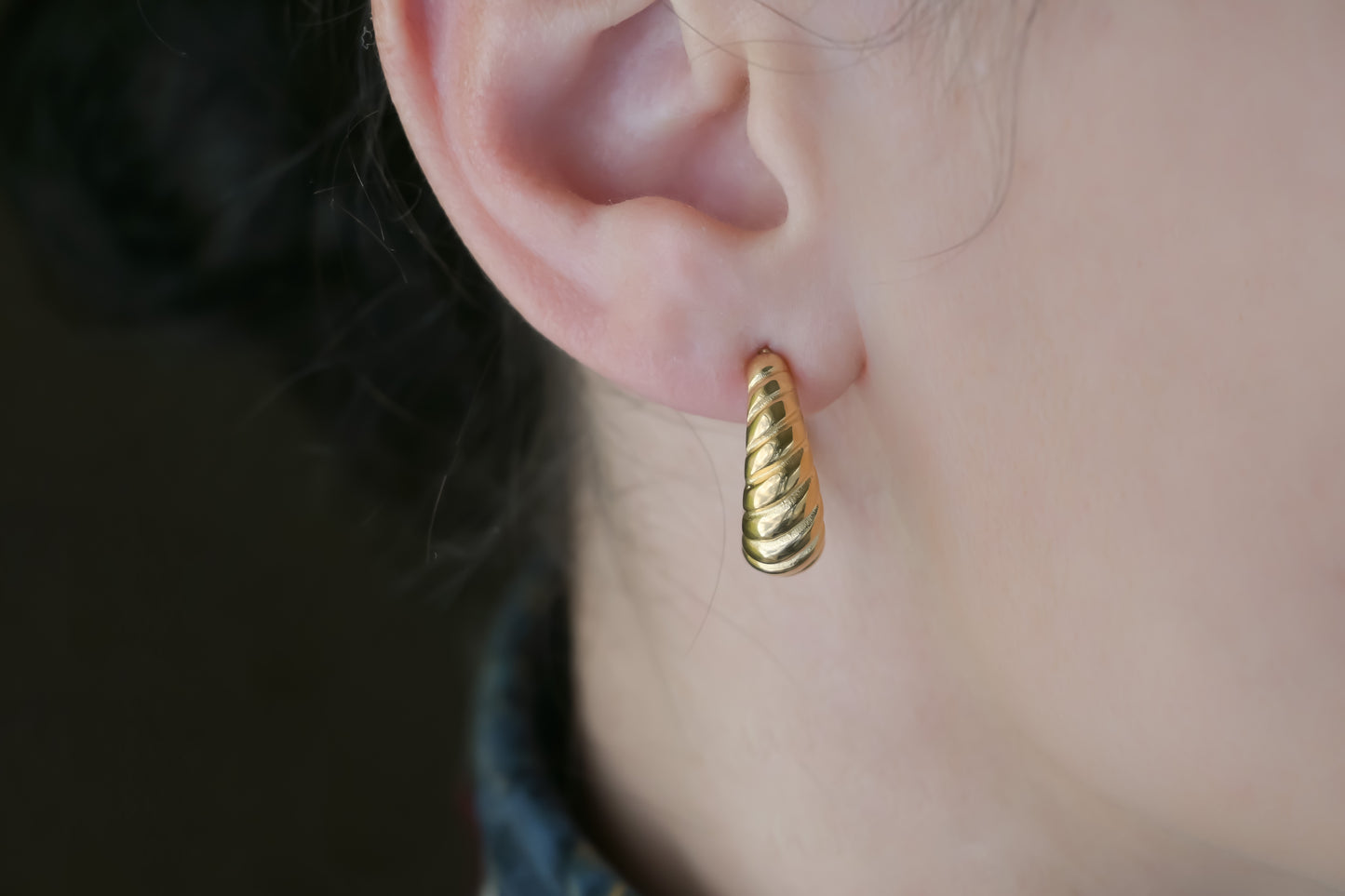 Medium Croissant Earrings