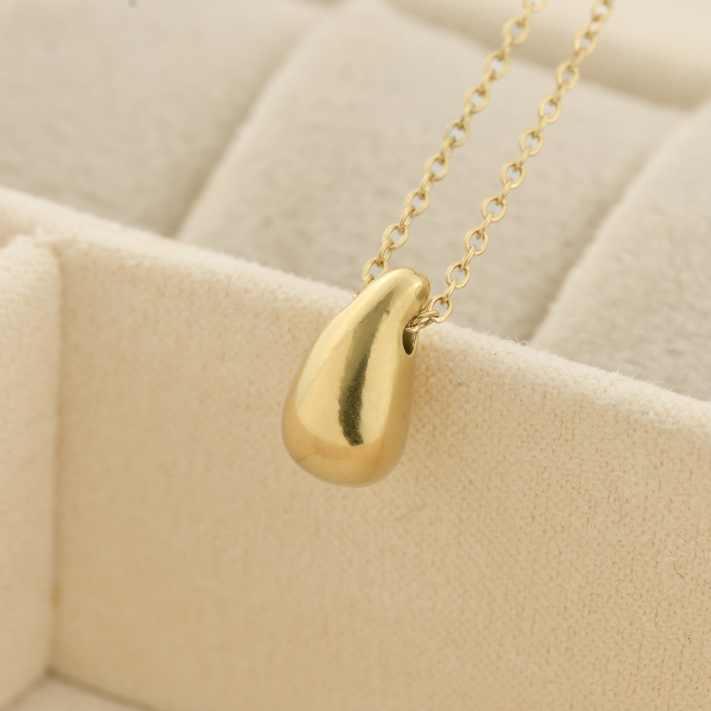 Droplet Necklace