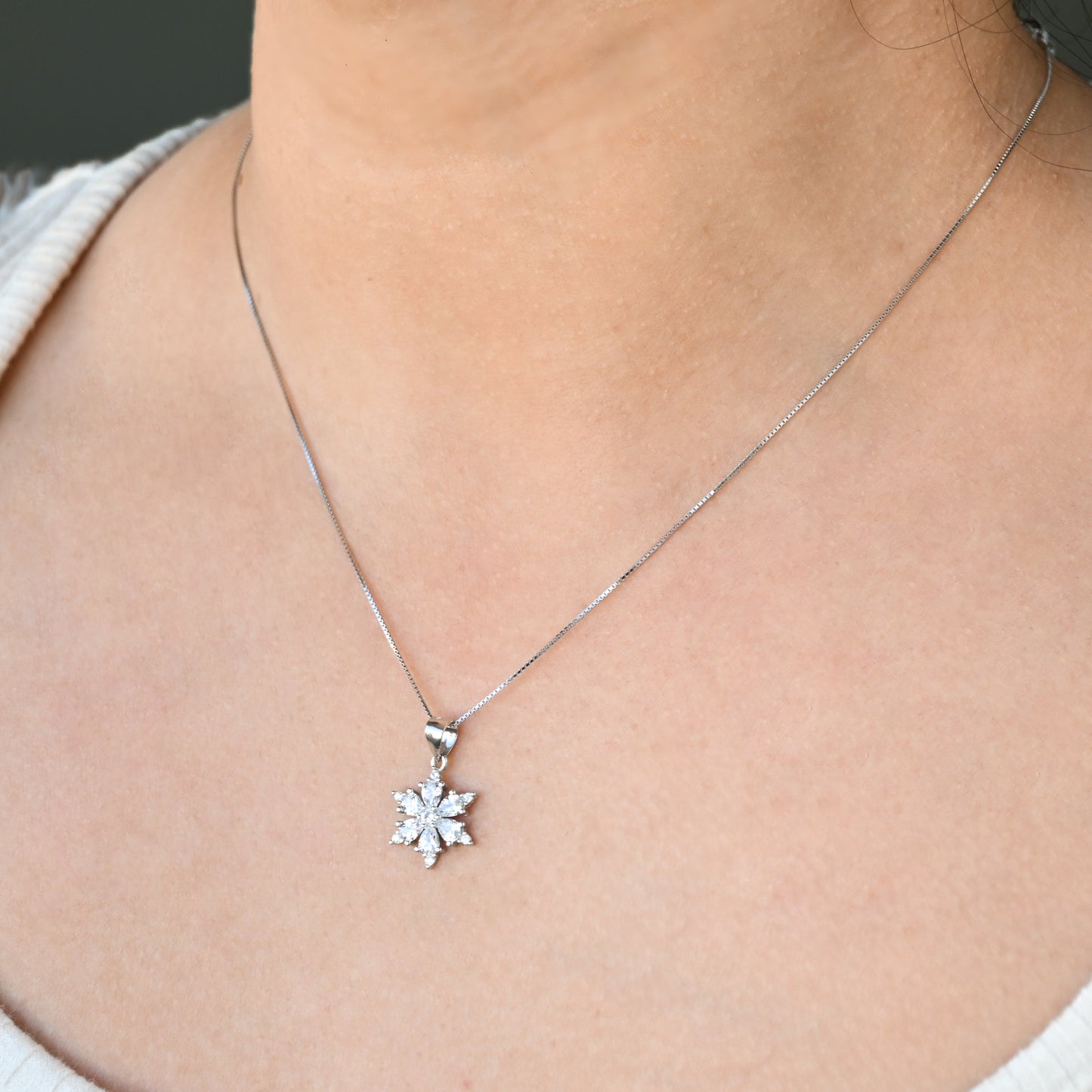 925 Silver Snowflake Necklace