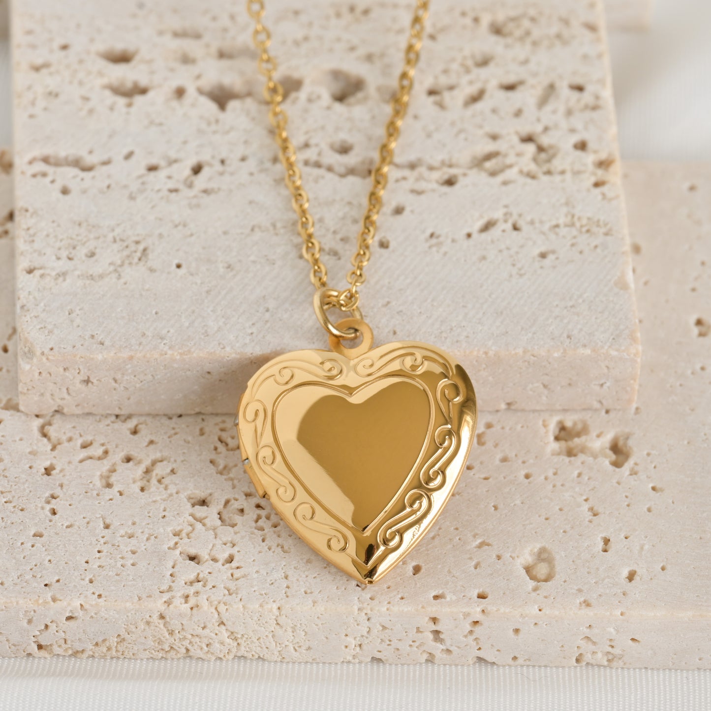 Heart Locket Pendant Necklace