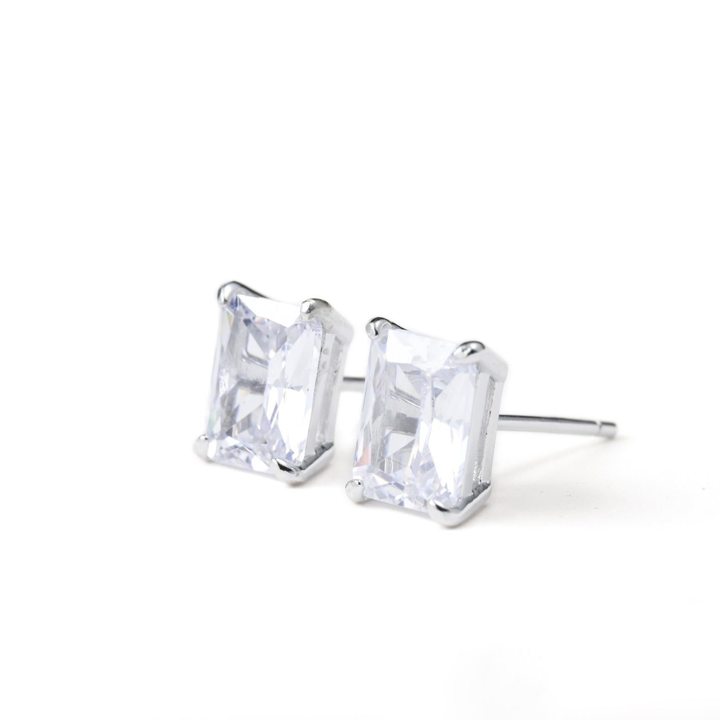 Cushion-cut Diamond Studs