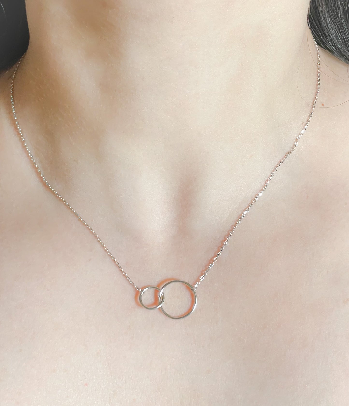 Interlocking Circles Necklace