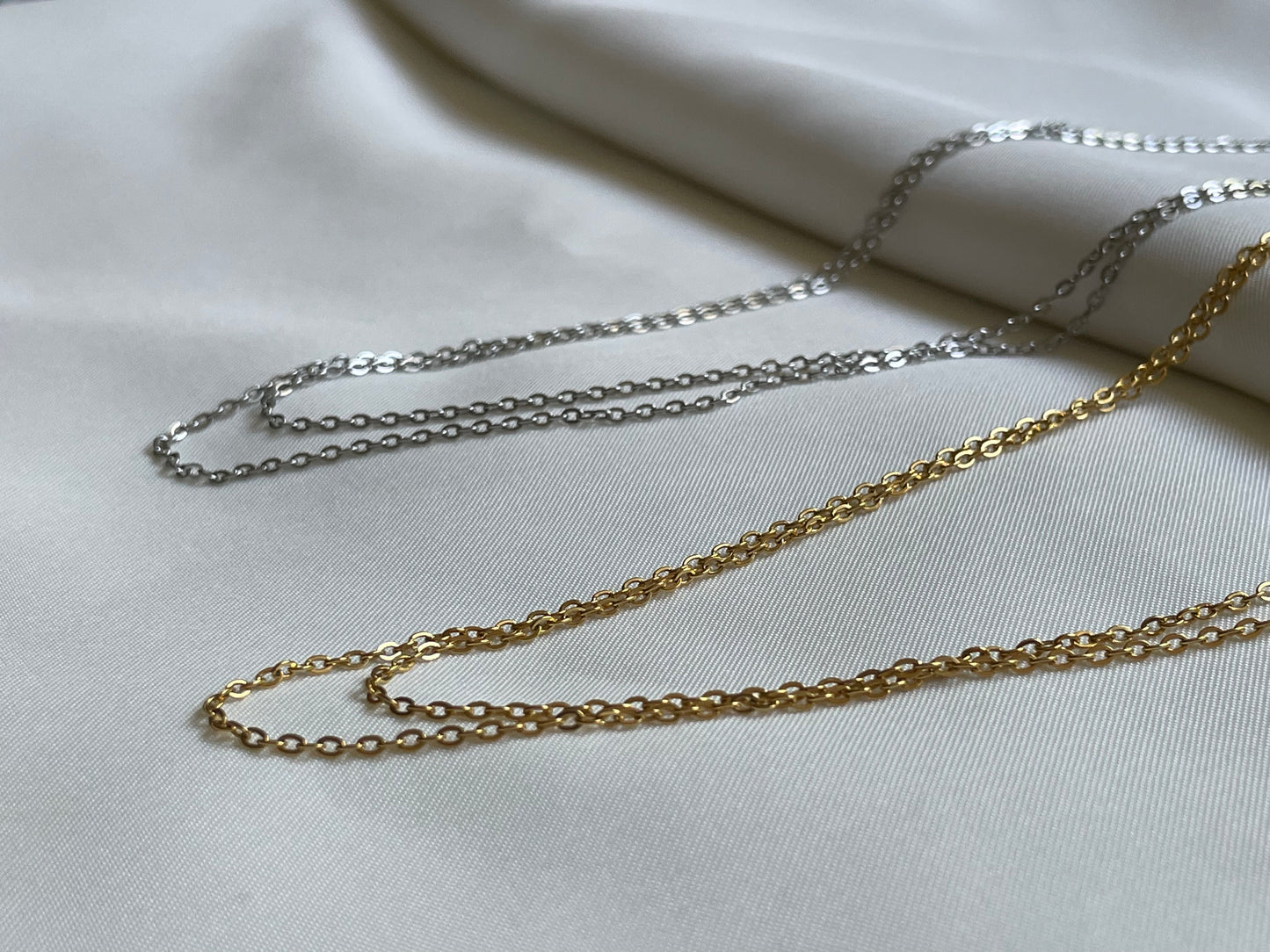 Dainty Wrap Necklace