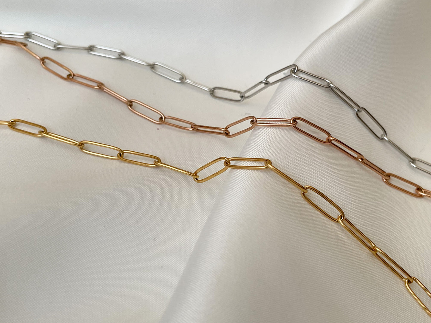 Dainty Paperclip Necklace