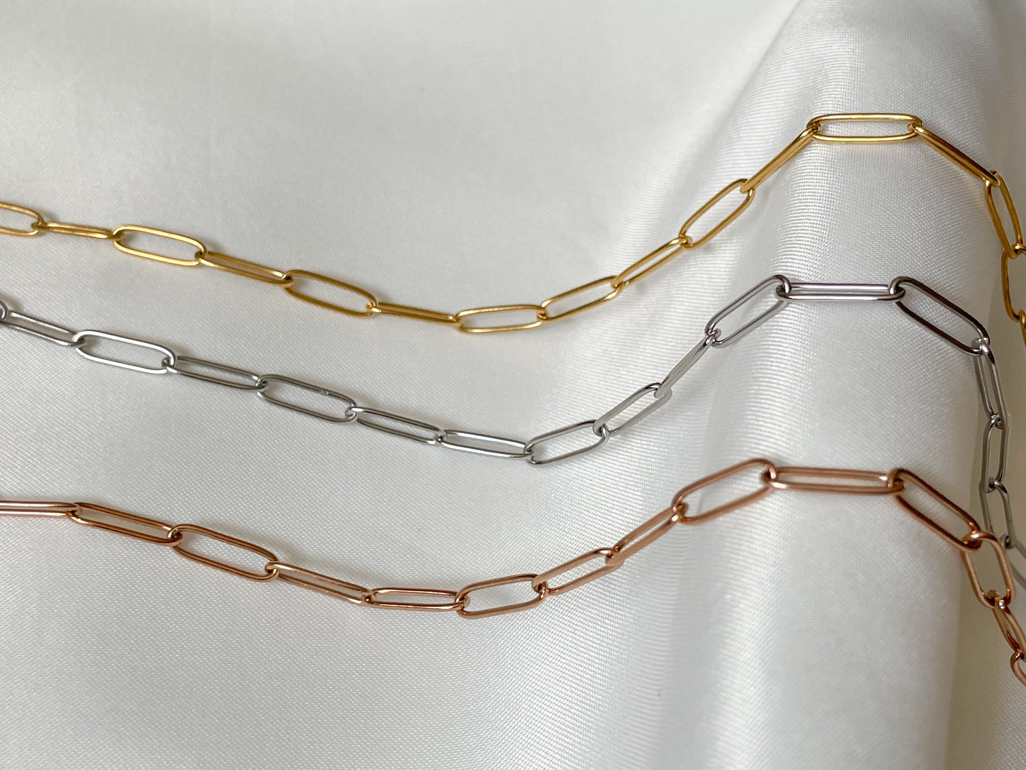 Dainty Paperclip Necklace