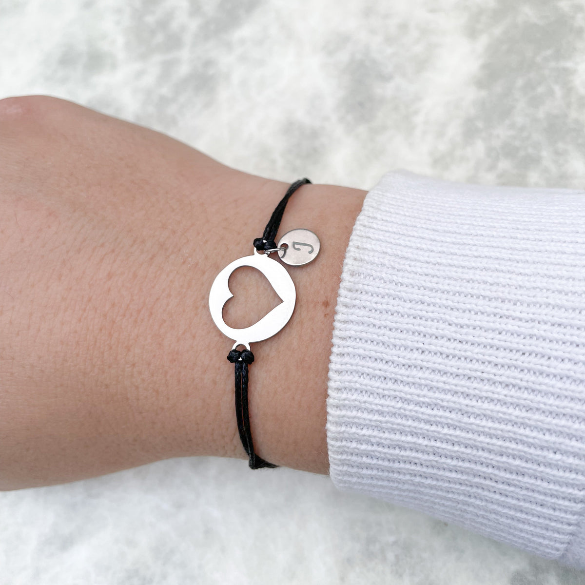 Ensemble de bracelets Cœur argenté sur cordon noir - Acier inoxydable - Gravable
