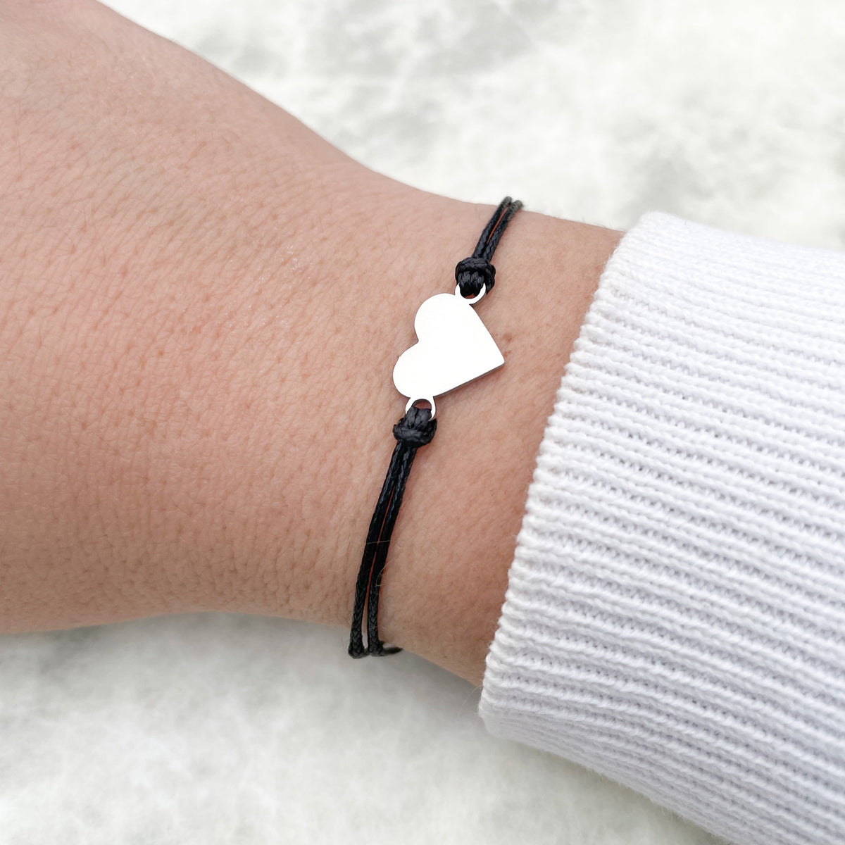 Ensemble de bracelets Cœur argenté sur cordon noir - Acier inoxydable - Gravable