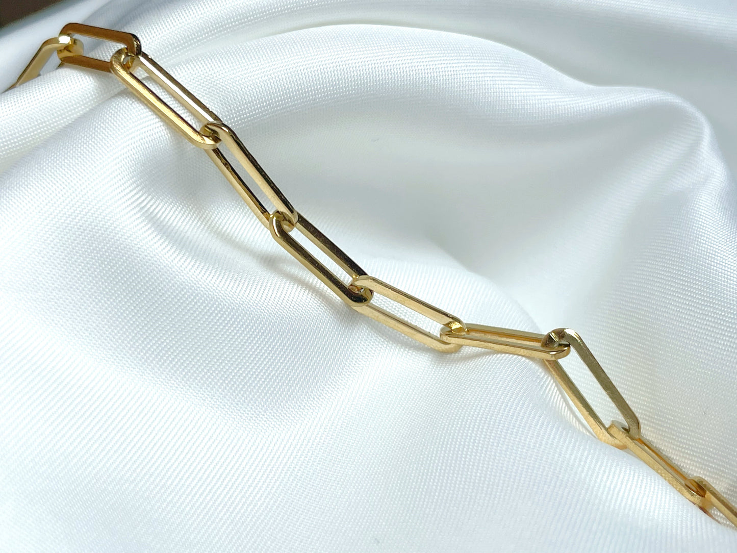 Bold Paperclip Necklace