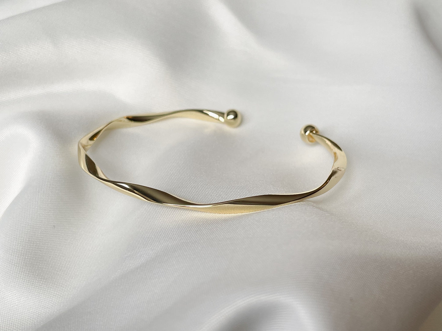 Twisted Gold Cuff