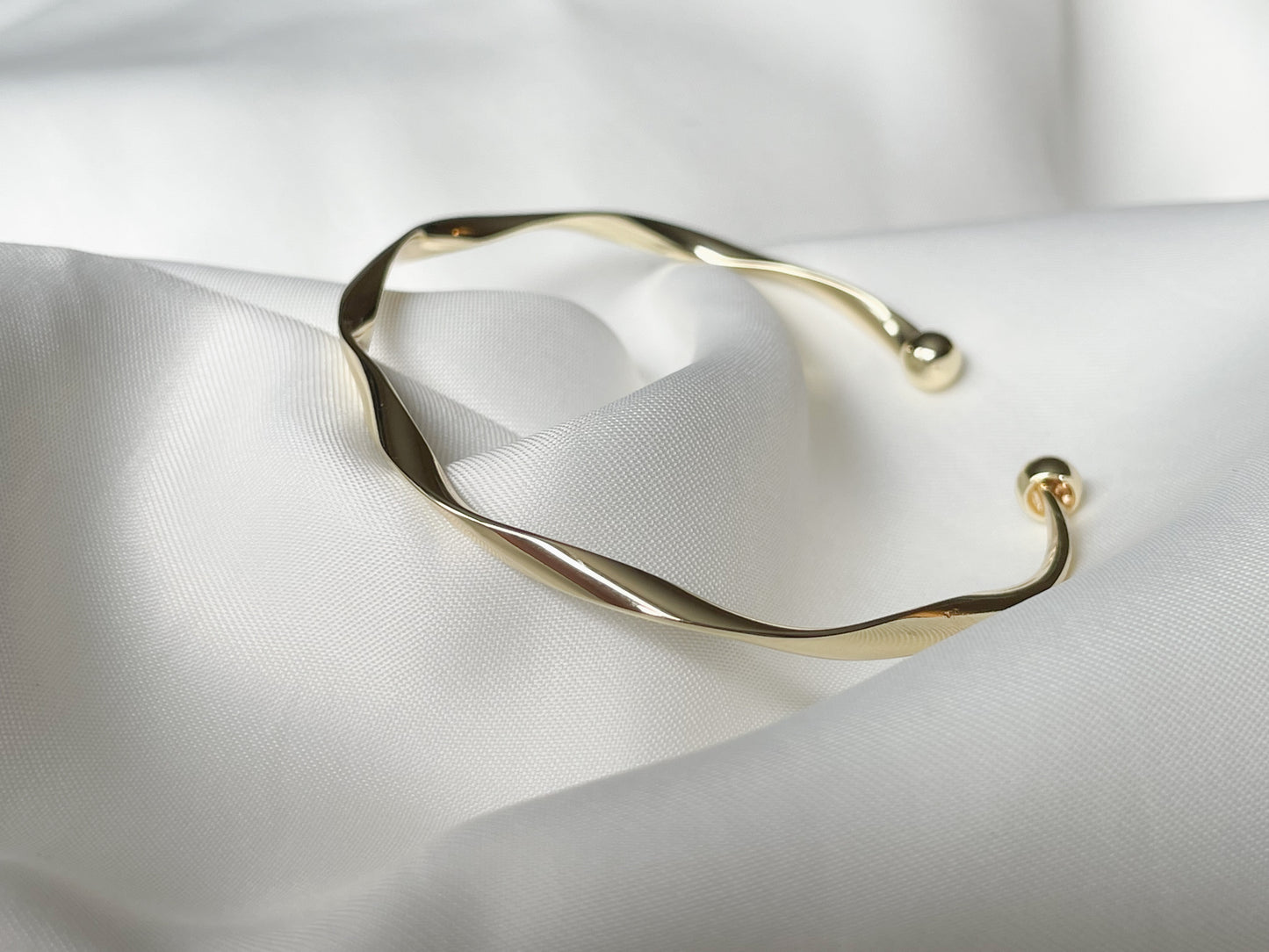 Twisted Gold Cuff