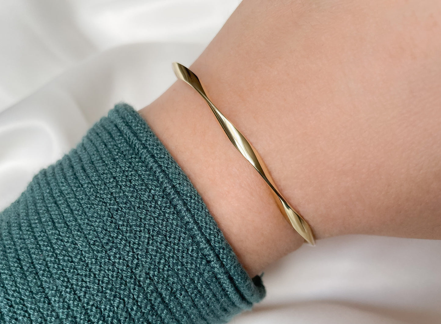 Twisted Gold Cuff