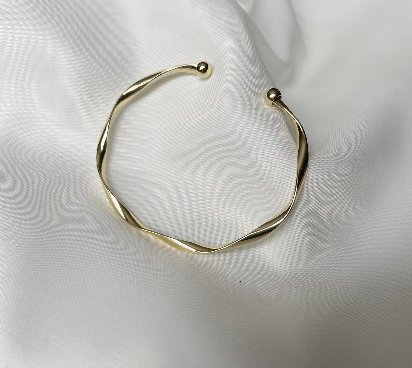 Twisted Gold Cuff
