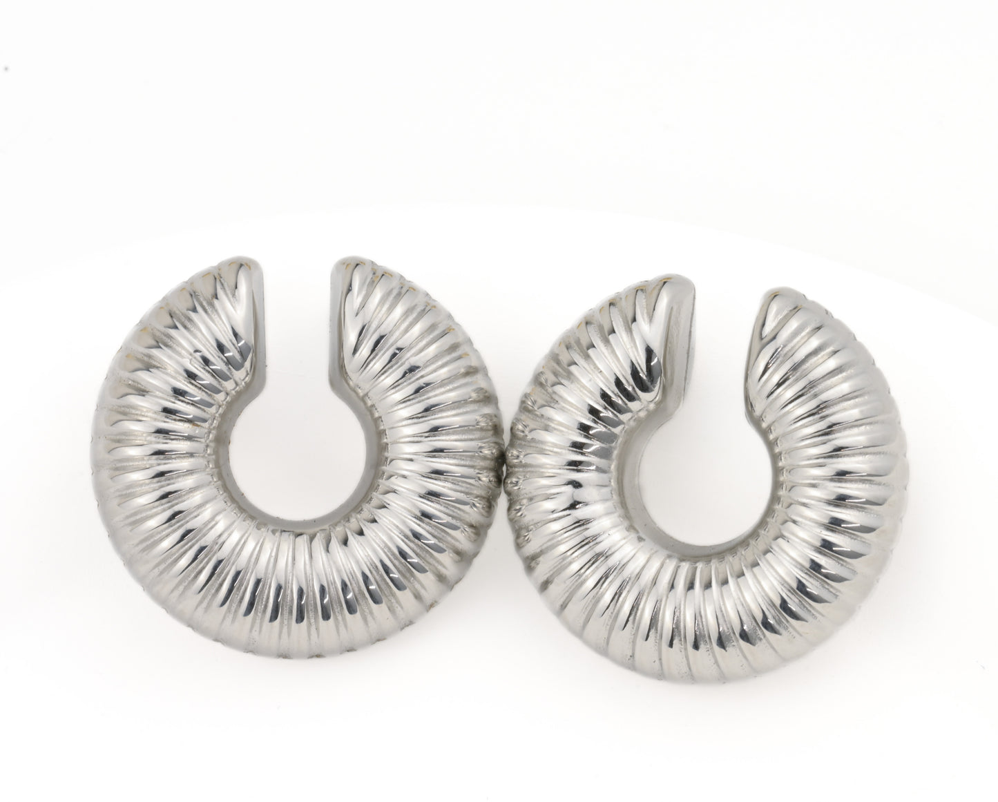 Oversized Chunky Ear Cuff