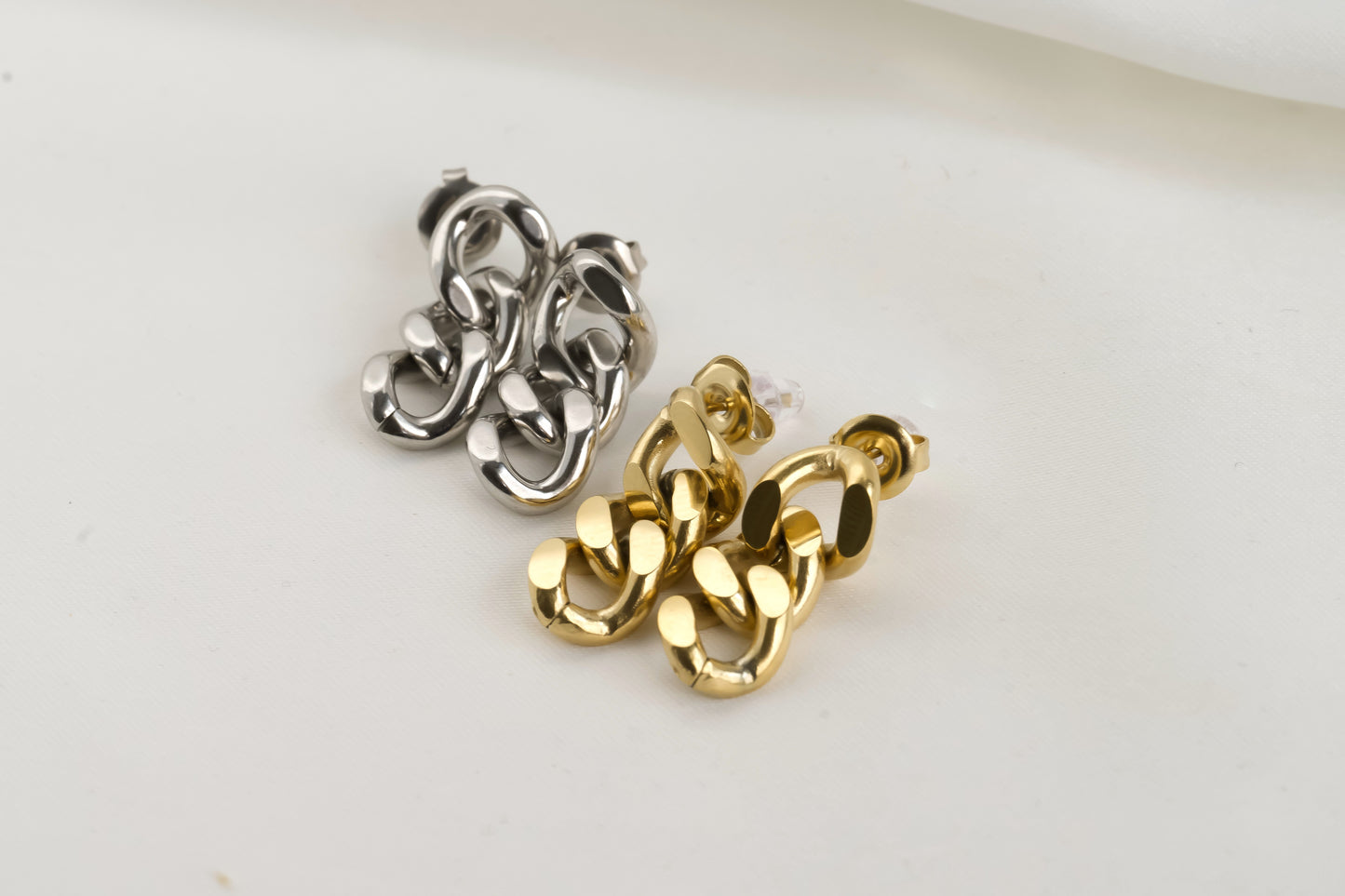 Curb Link Drop Earrings