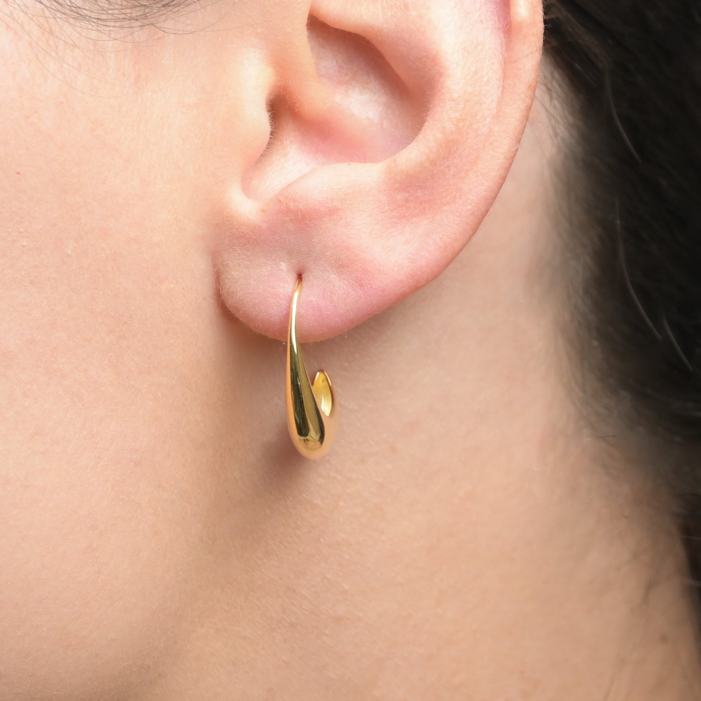 Bold Threader Drop Earrings