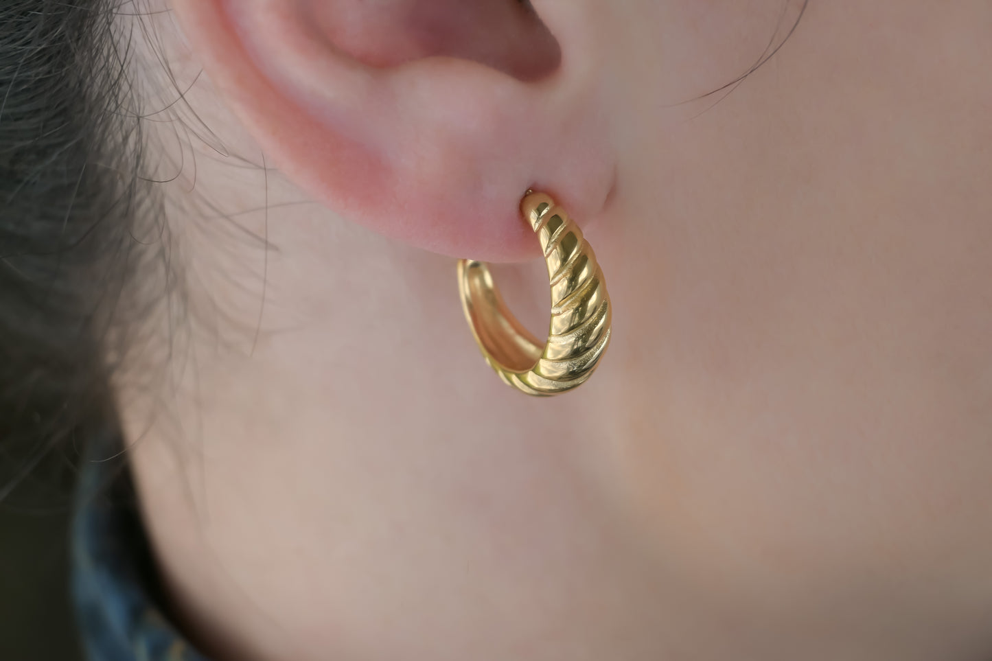 Medium Croissant Earrings