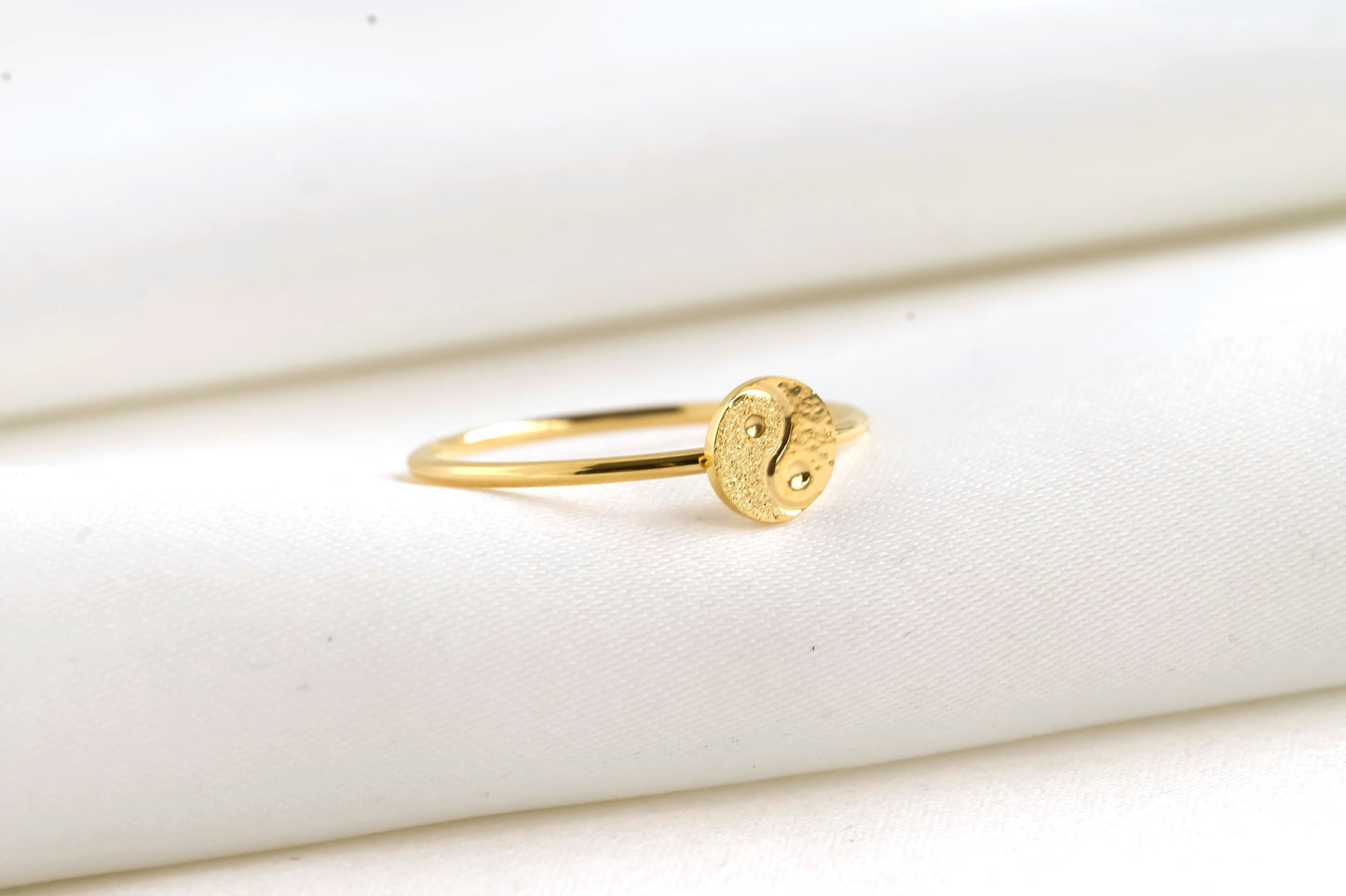 Yin Yang Ring