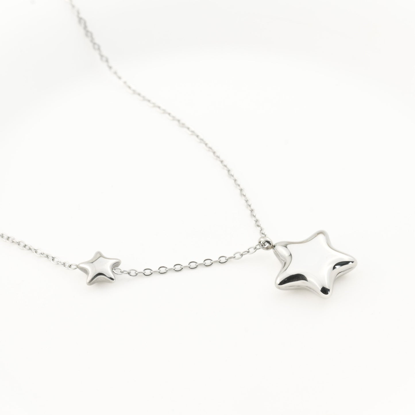 Puffed Star Necklace