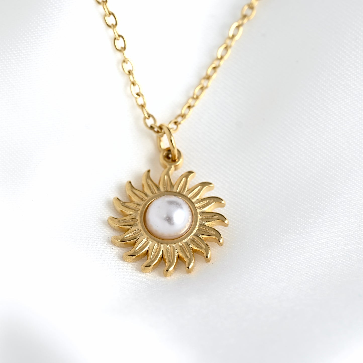 Gold Pearl Sun Necklace - Stainless Steel