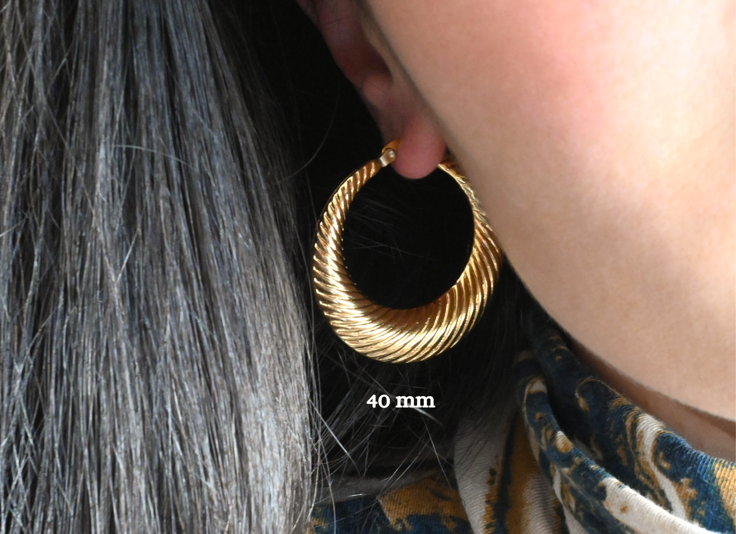 Lightweight Croissant Hoops