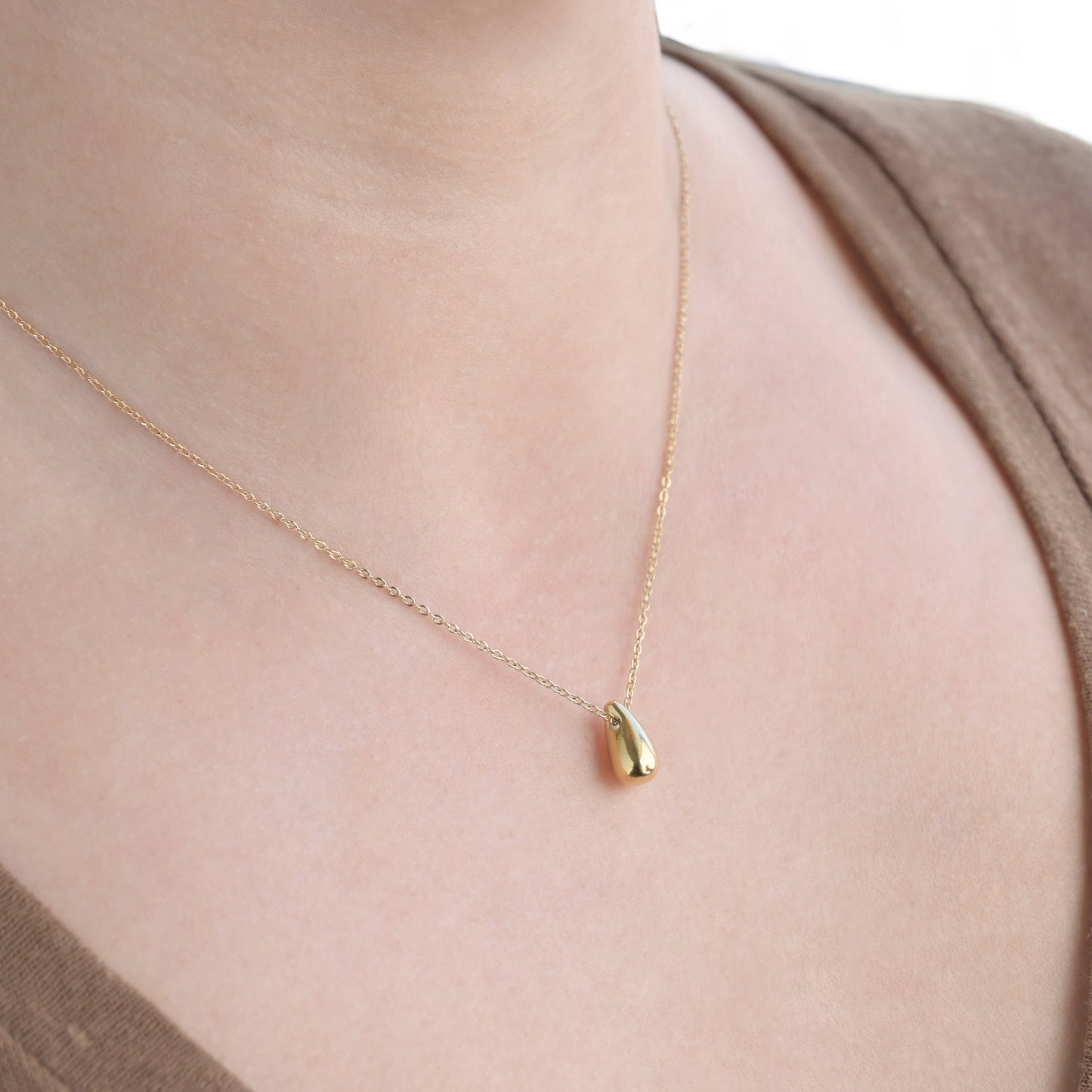 Droplet Necklace