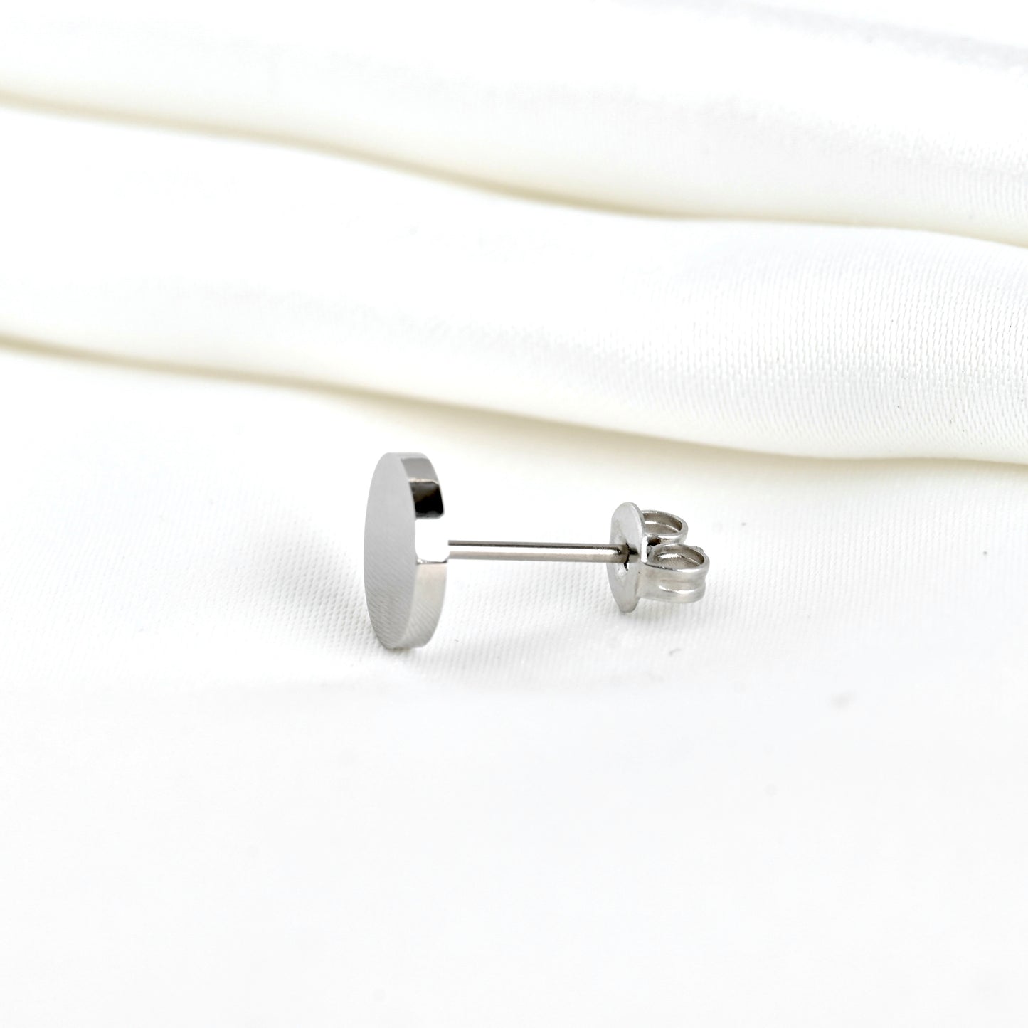 Clous d'oreilles disques minimalistes - Acier inoxydable inaltérable