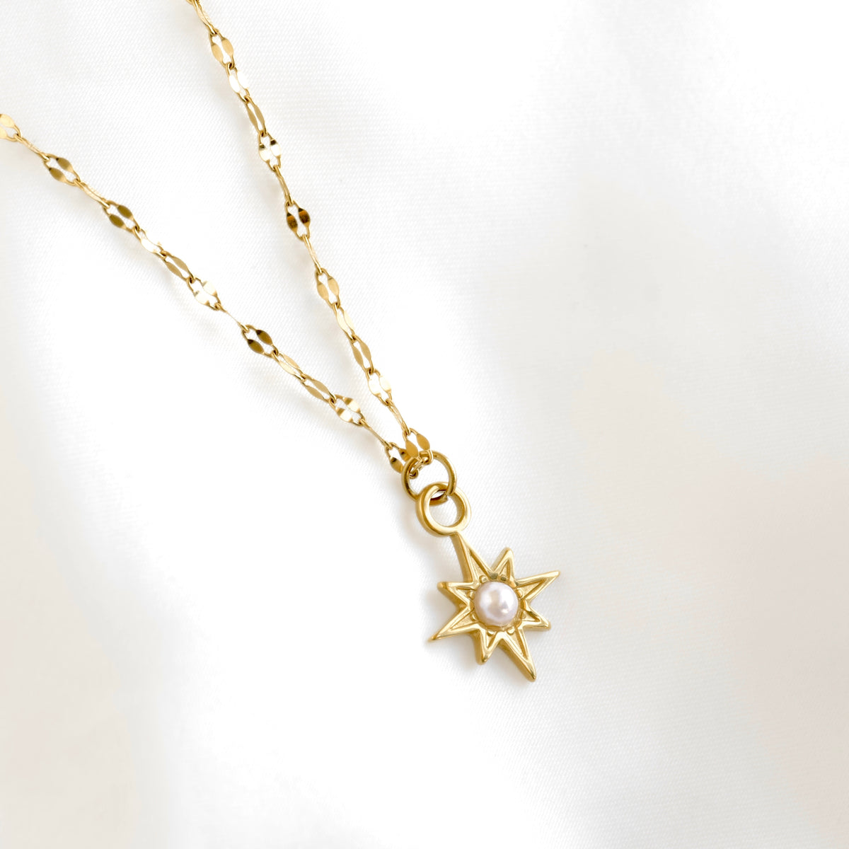 Minimalist Pearl North Star Necklace - Stainless Steel