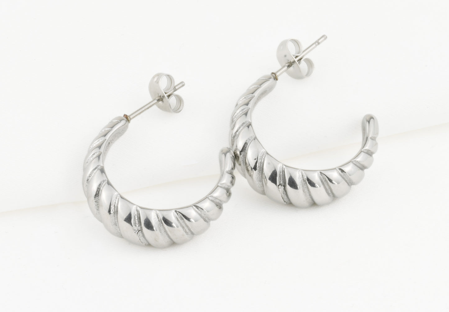 Medium Croissant Earrings