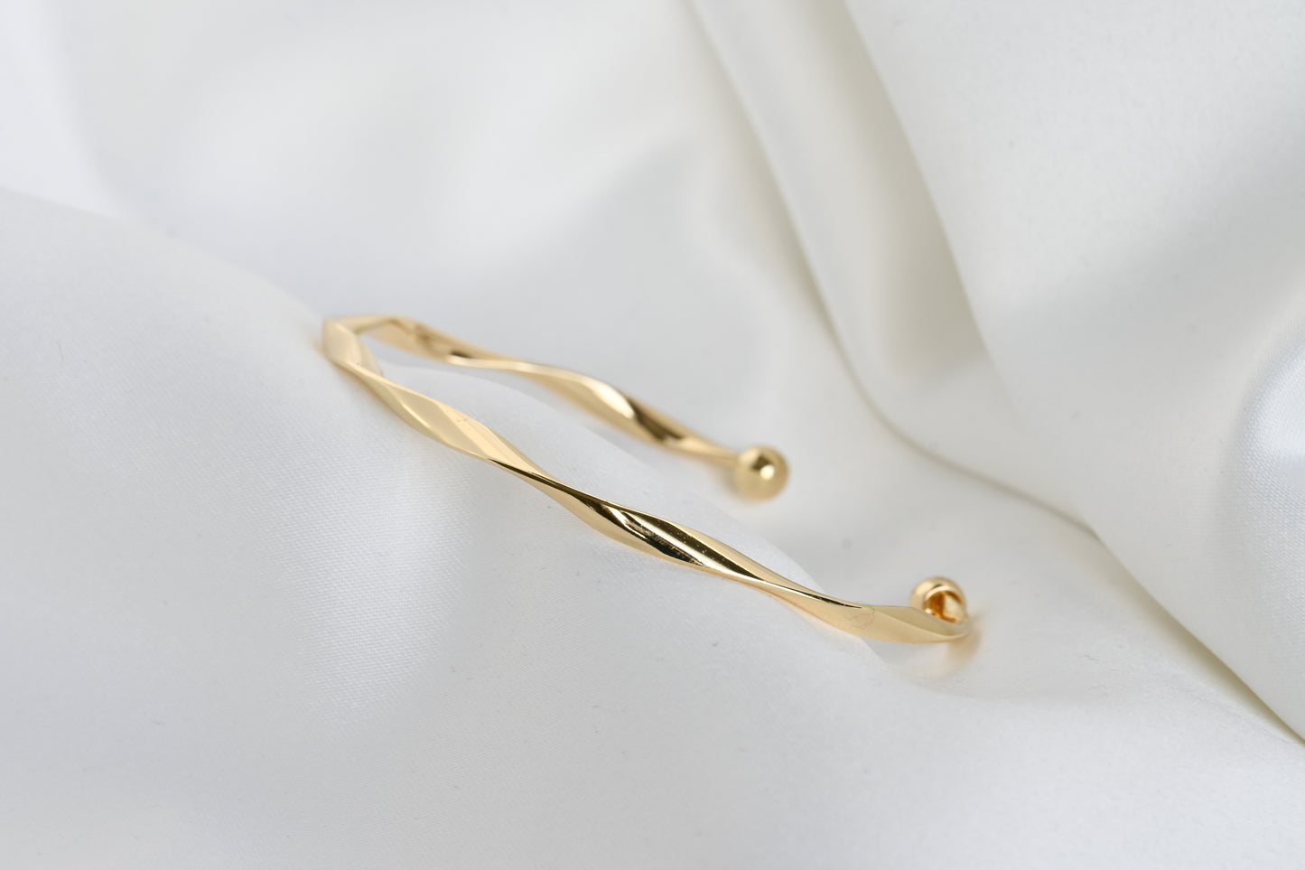 Twisted Gold Cuff