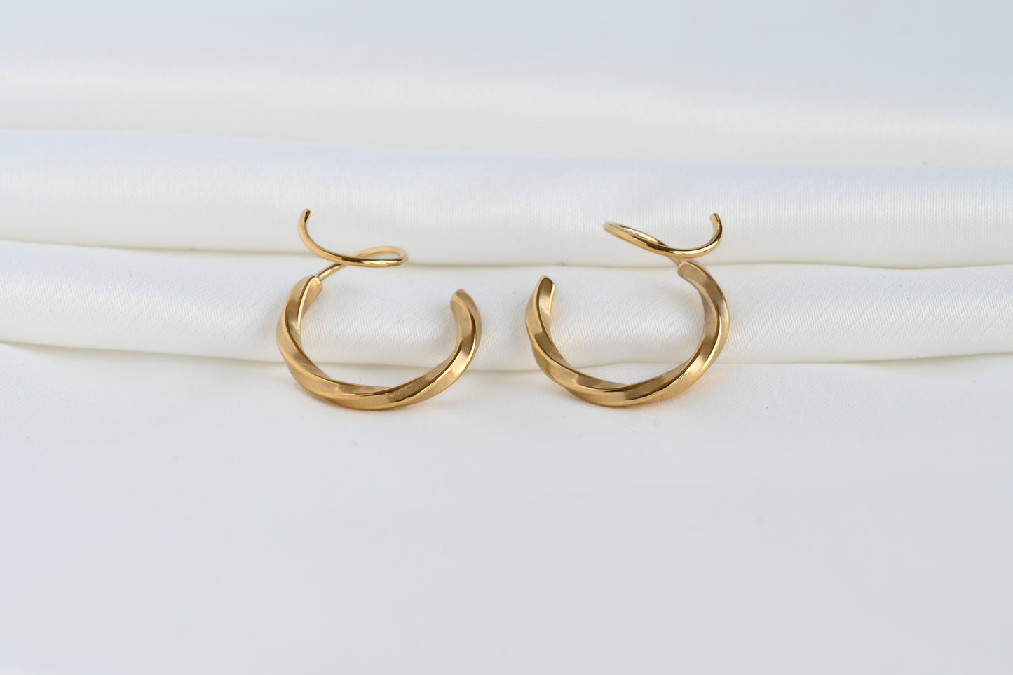 Spiral Hoops