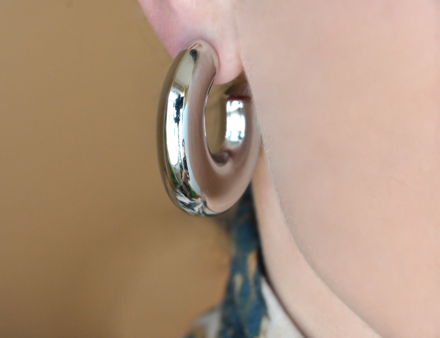 Chunky Elongated Hoops