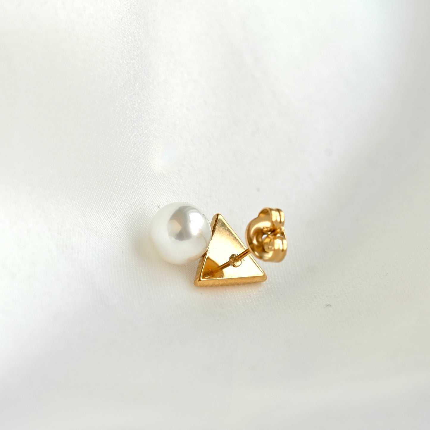 Milgrain Triangle Pearl Earrings - Stainless Steel