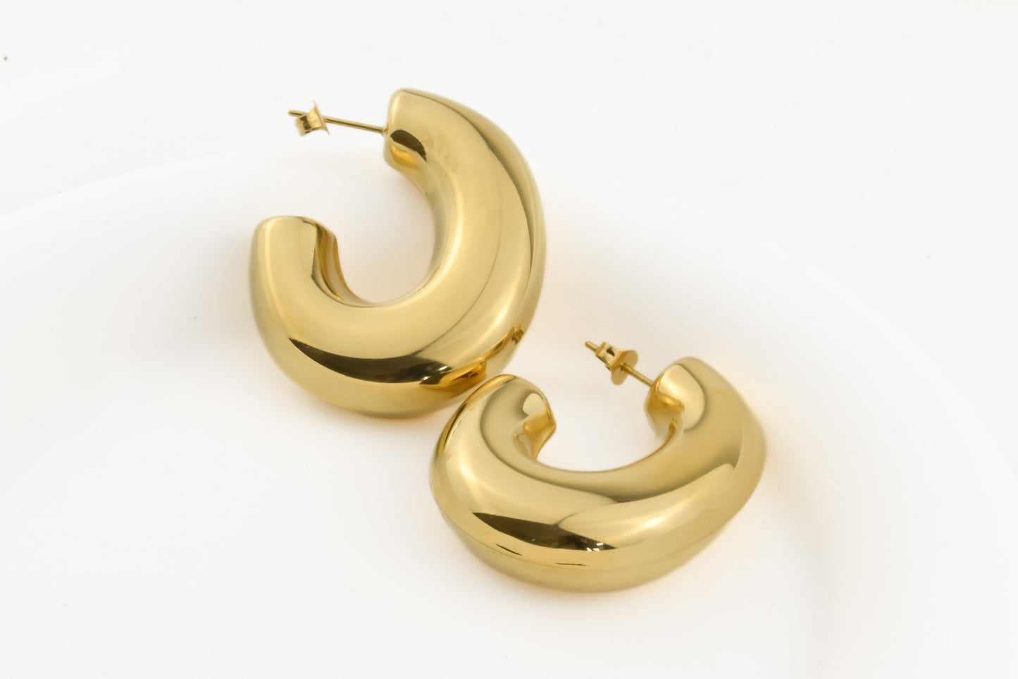 Chunky Elongated Hoops