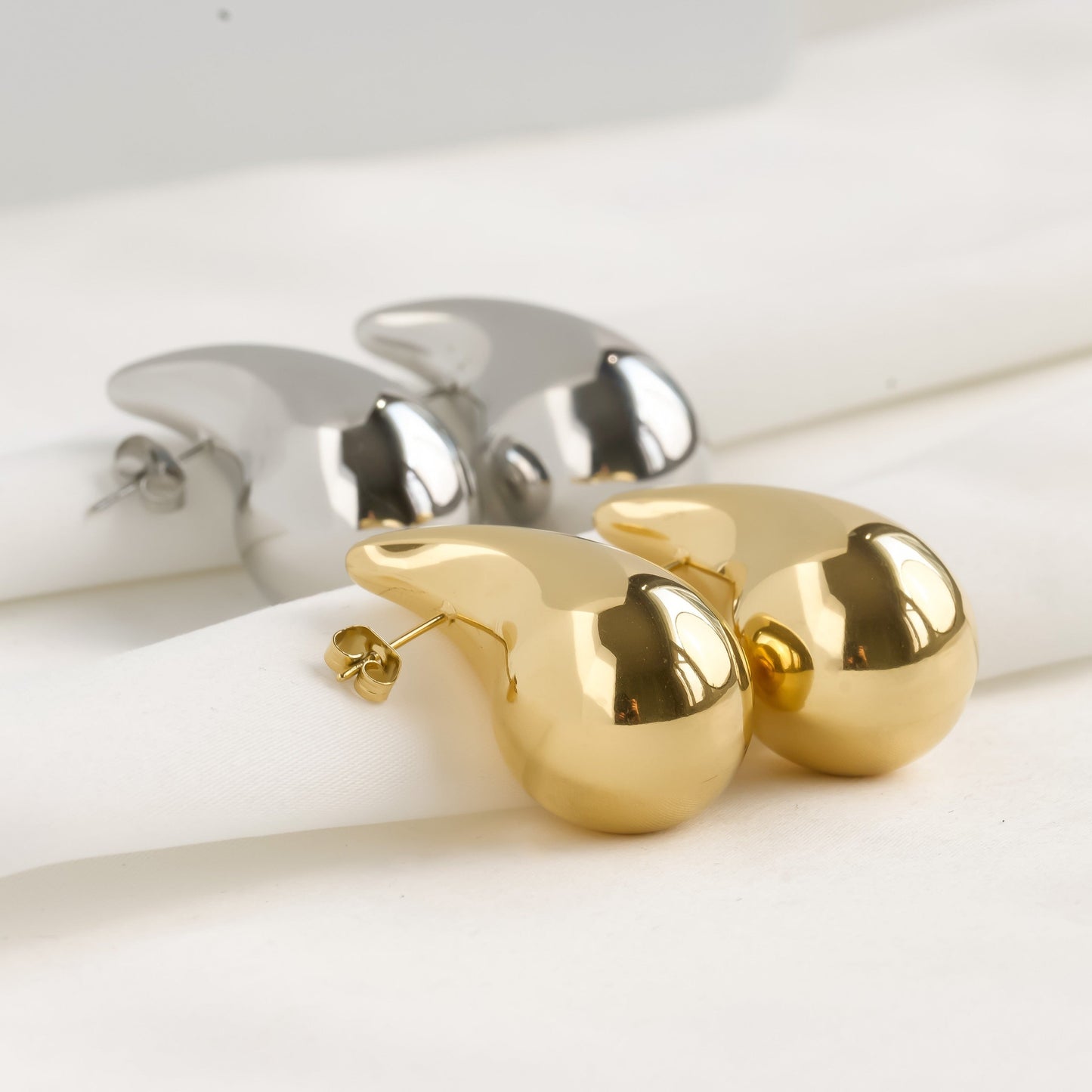 Textured Chunky Drop Earrings