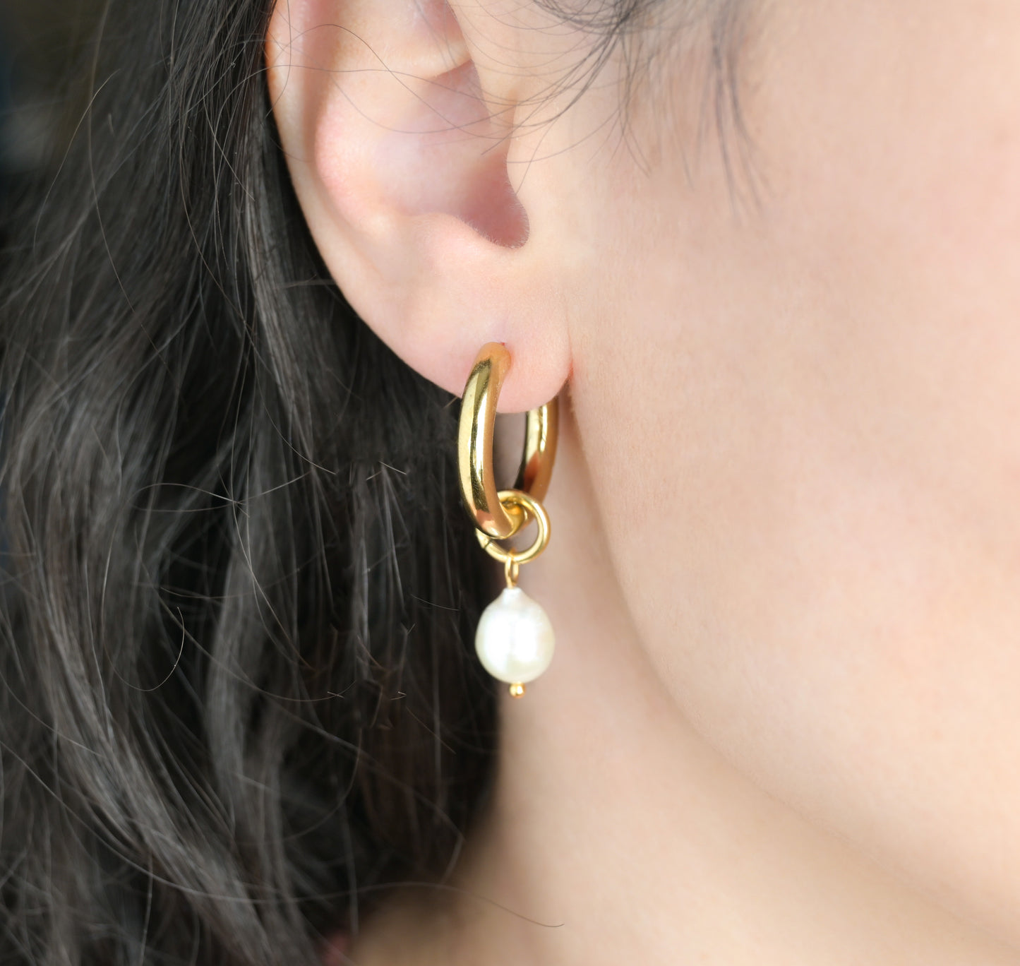 Gold Pearl Earrings