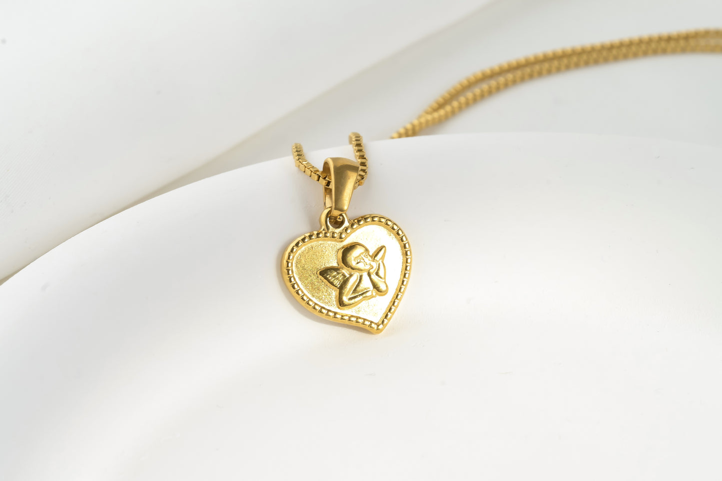 Heart Pendant Necklace