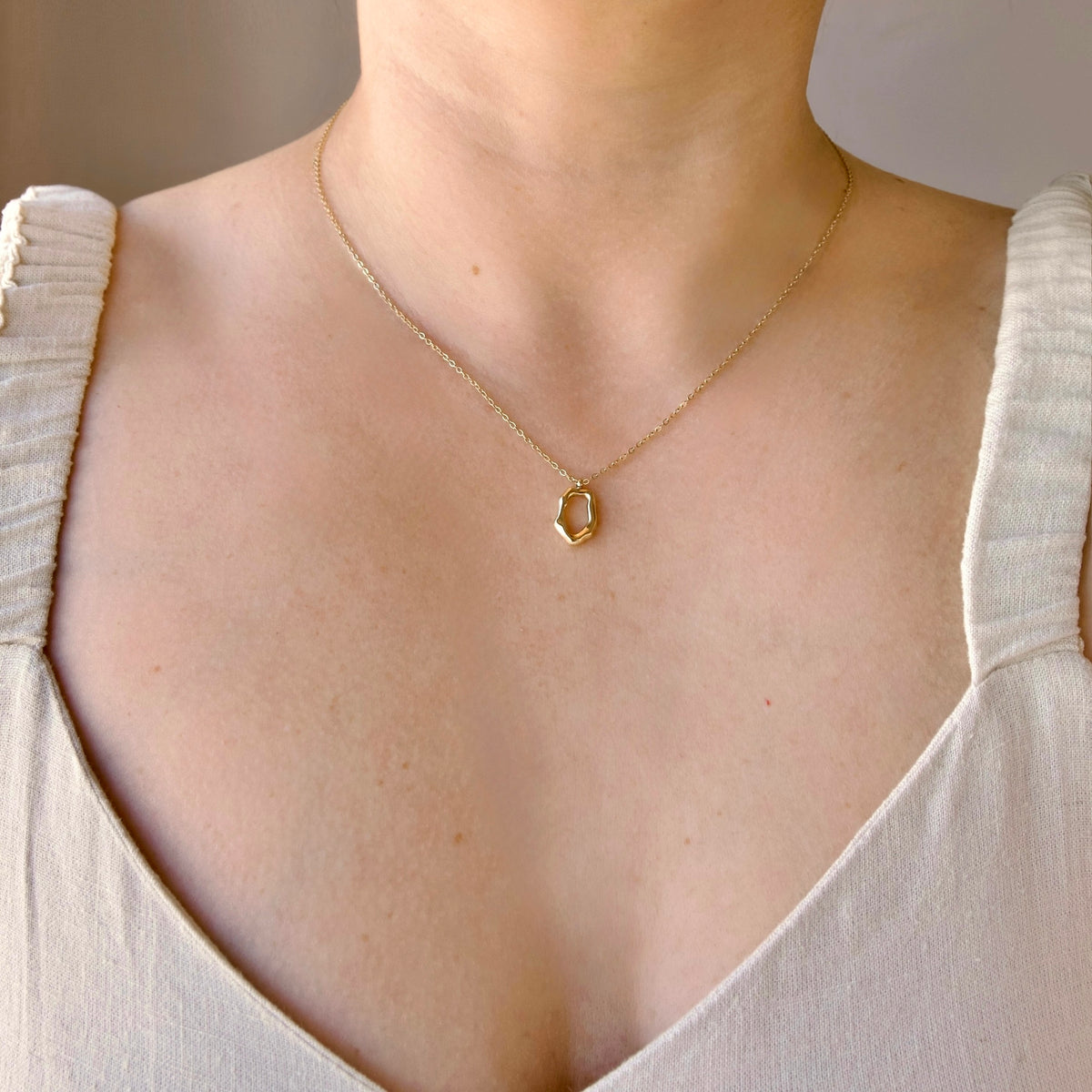 Organic Oval Open Circle Necklace - Stainless Steel