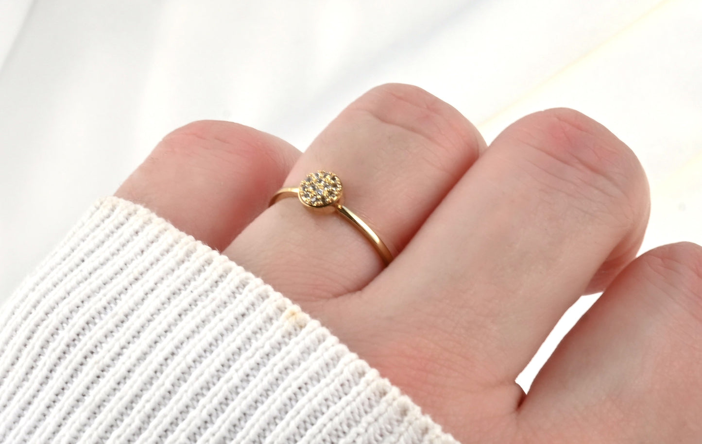 Round Pave Ring