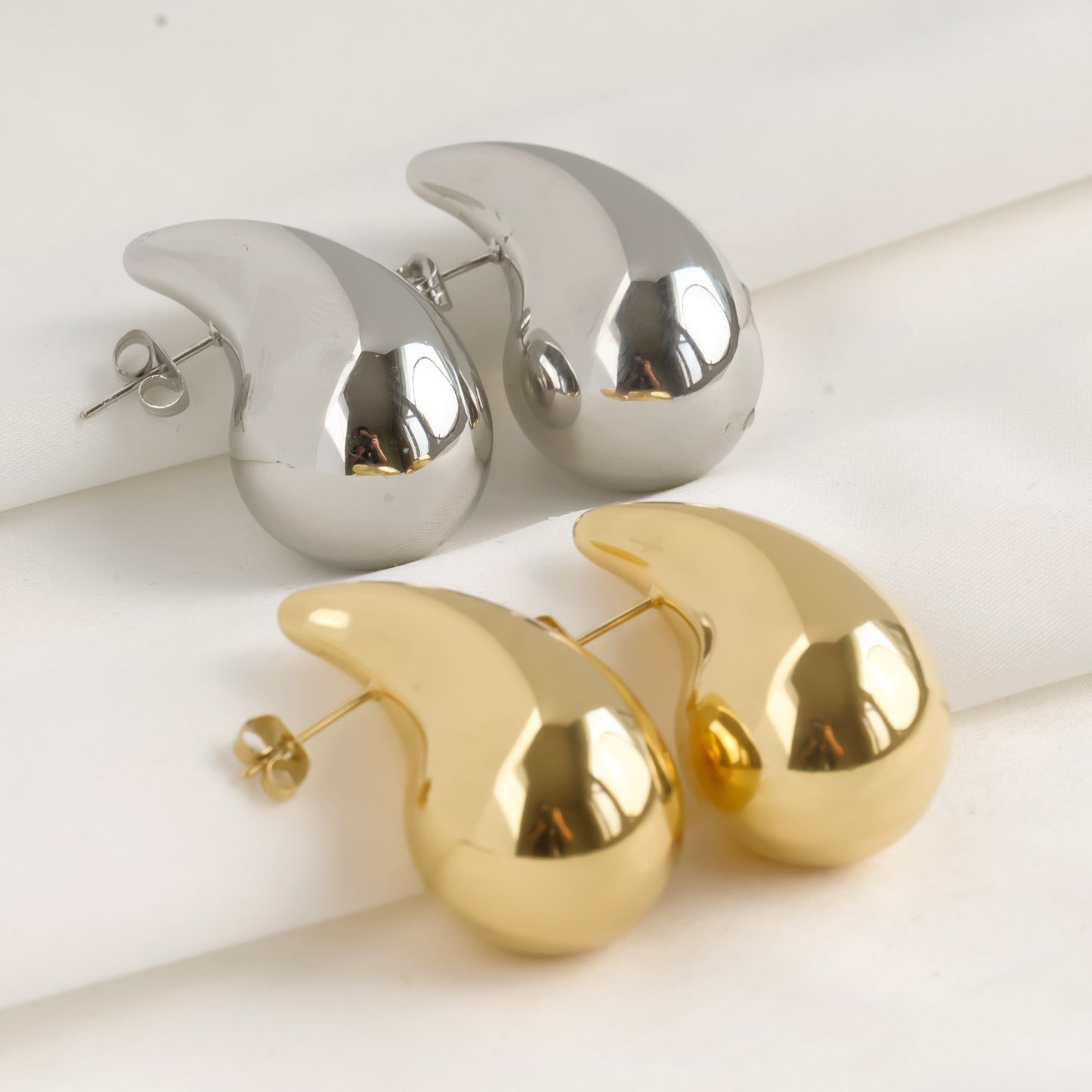 Textured Chunky Drop Earrings