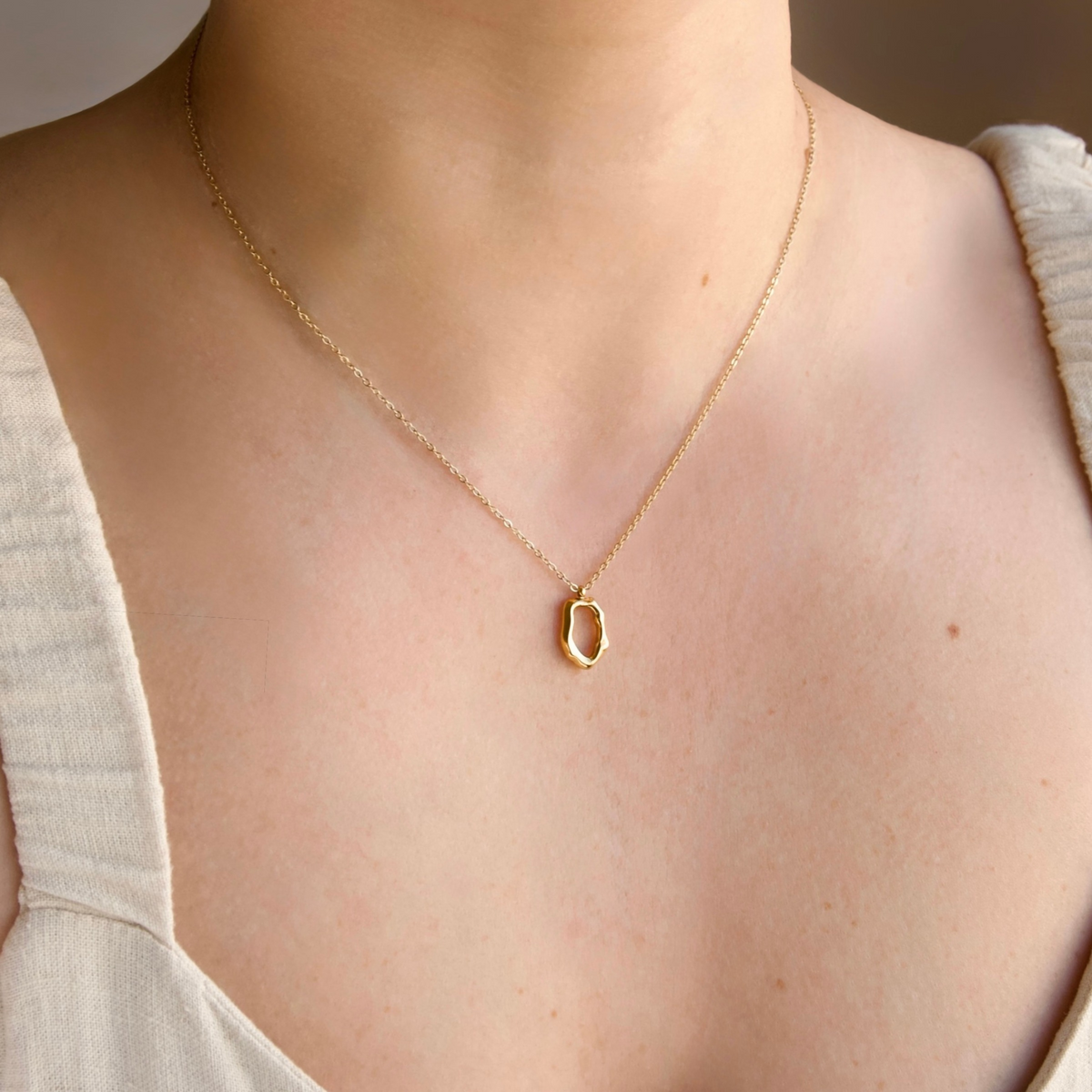Organic Oval Open Circle Necklace - Stainless Steel