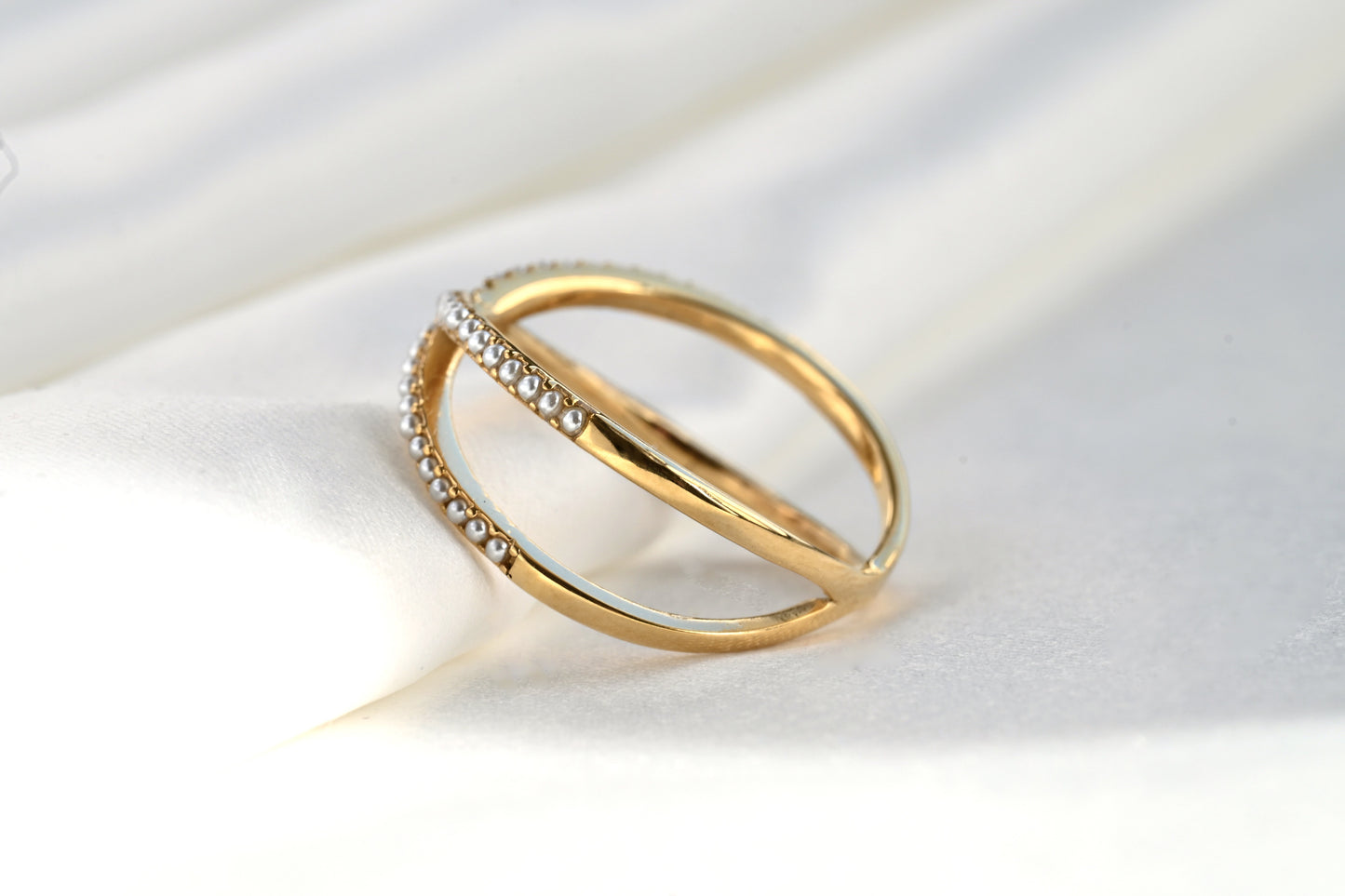 Pave Pearl Criss Cross Ring