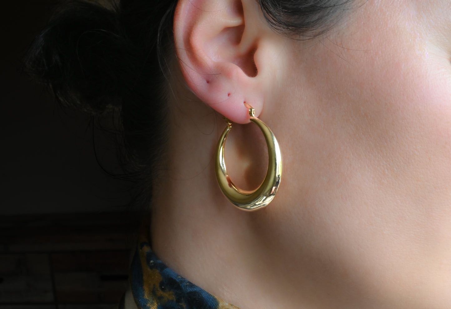 Lightweight Crescent Hoops