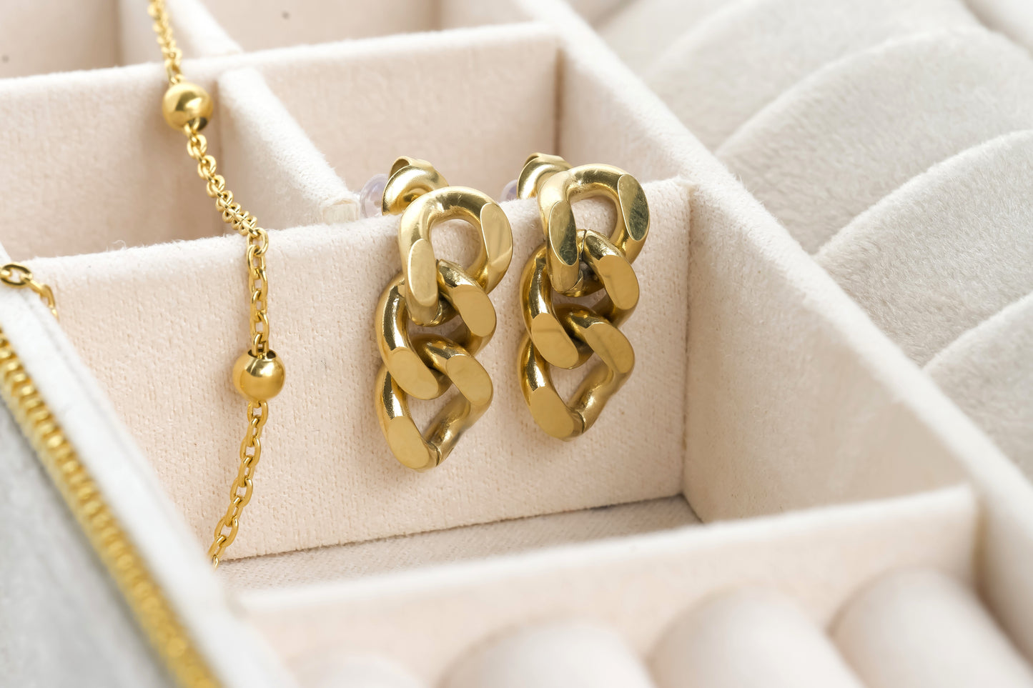 Curb Link Drop Earrings