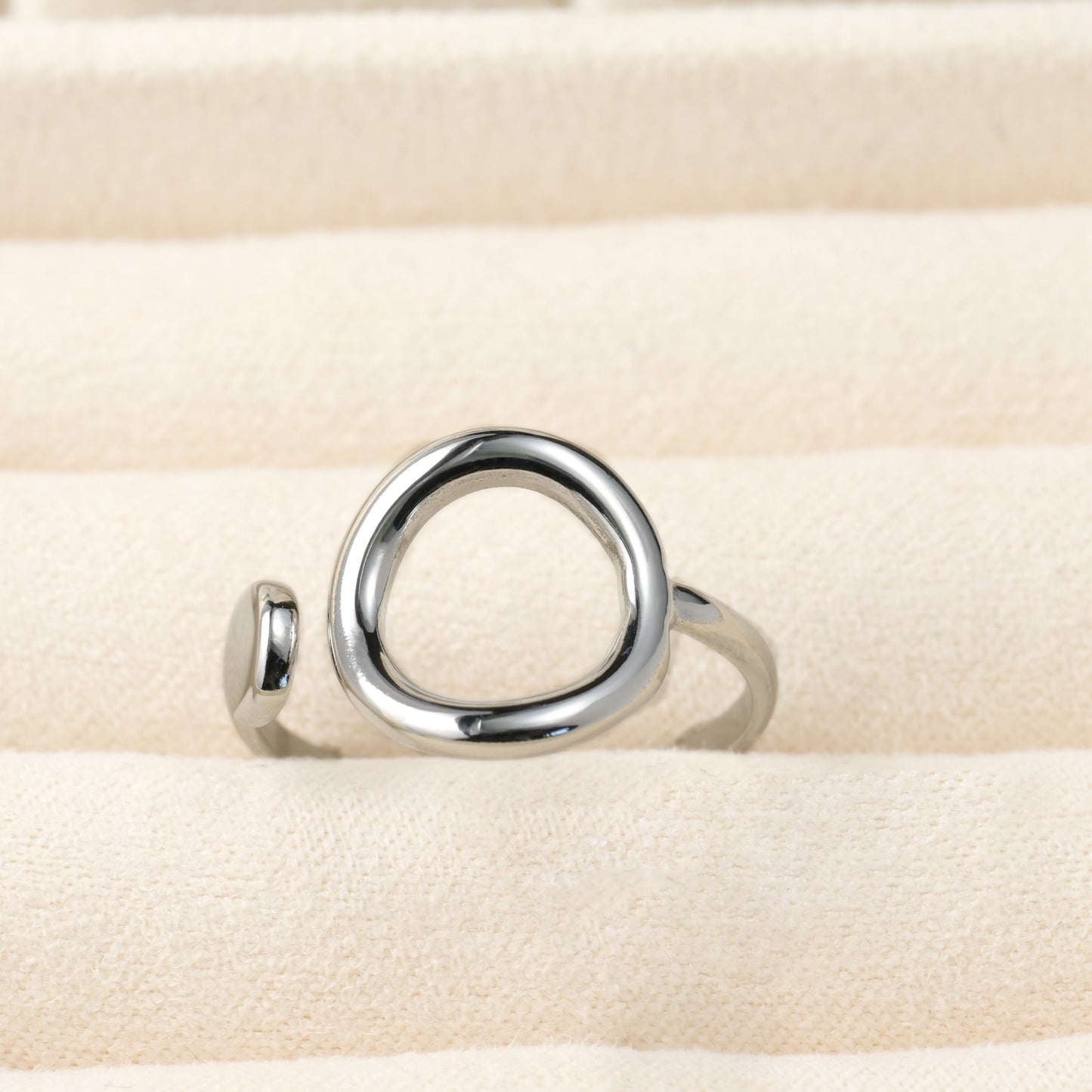 Open Circle Ring