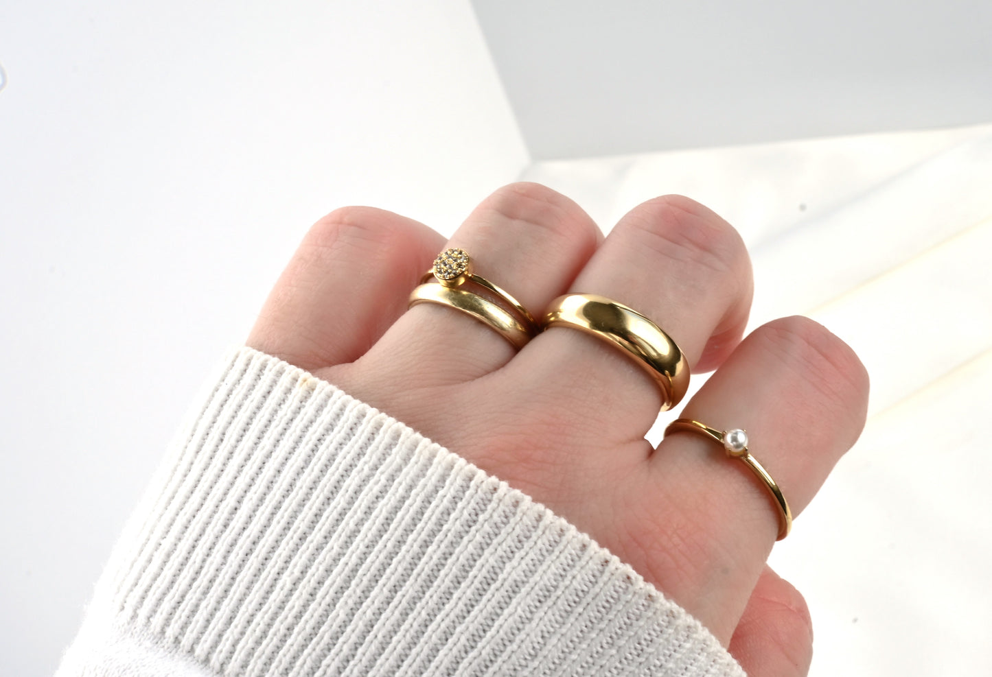 Round Pave Ring