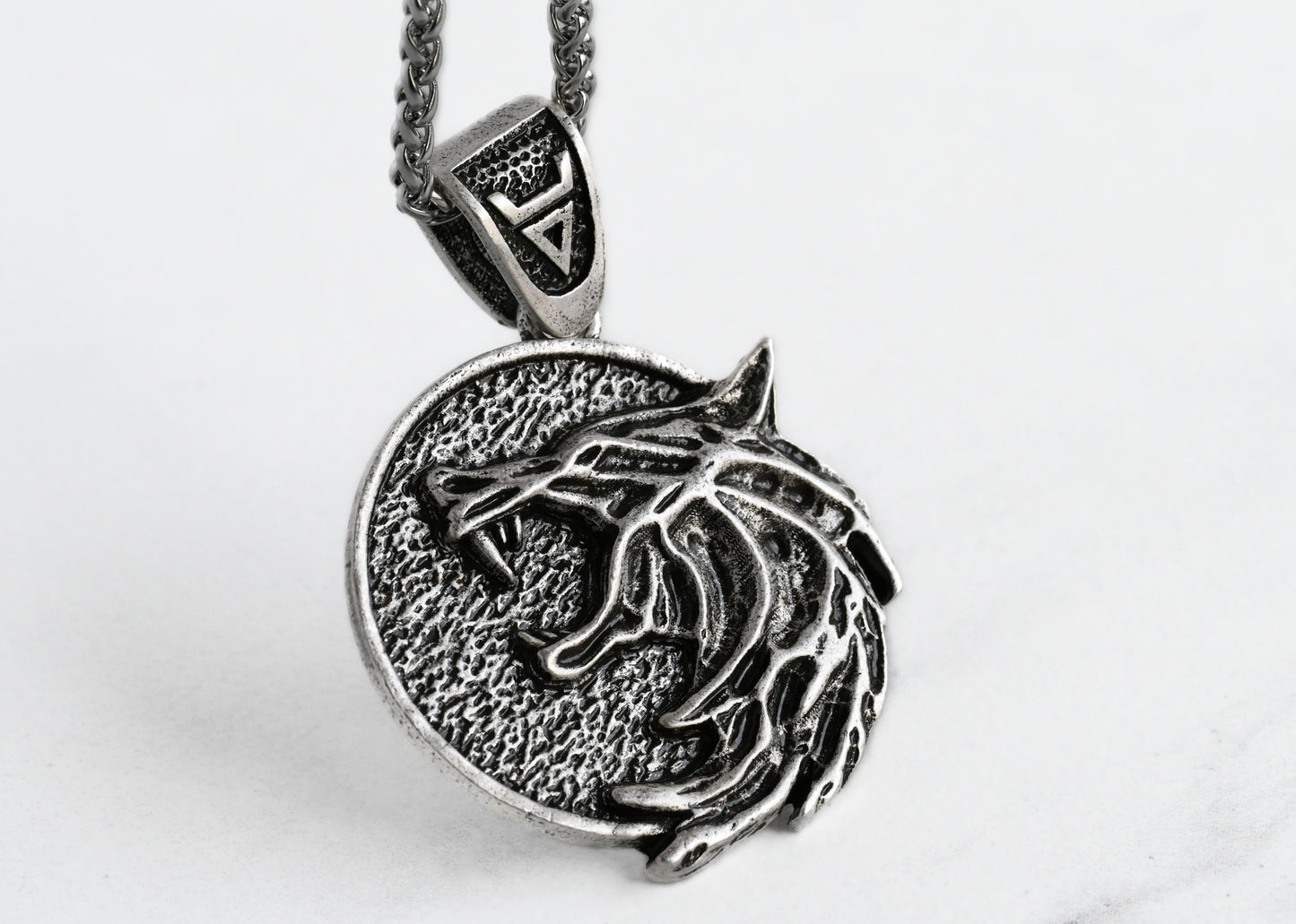 Men's Wolf Head Necklace