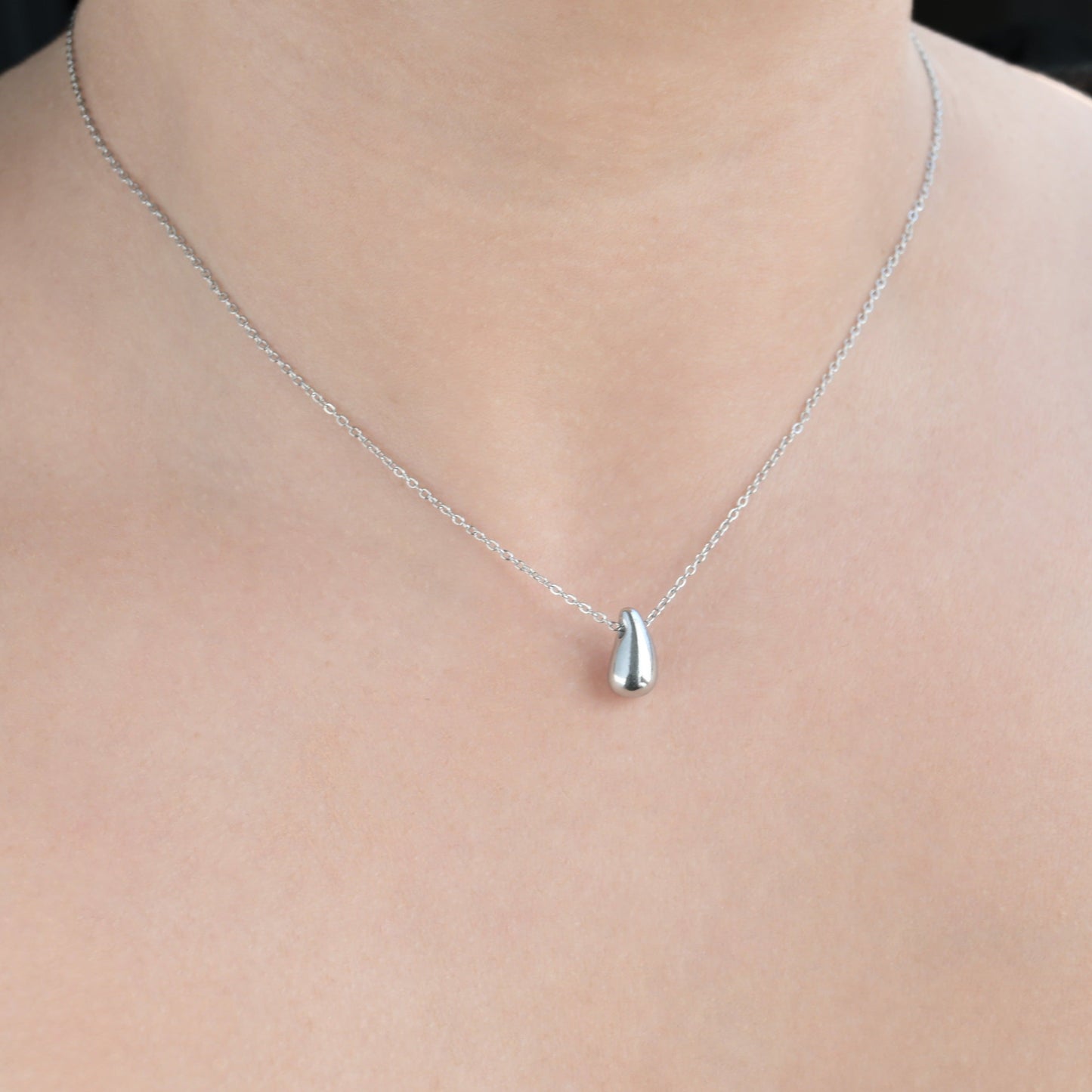 Droplet Necklace
